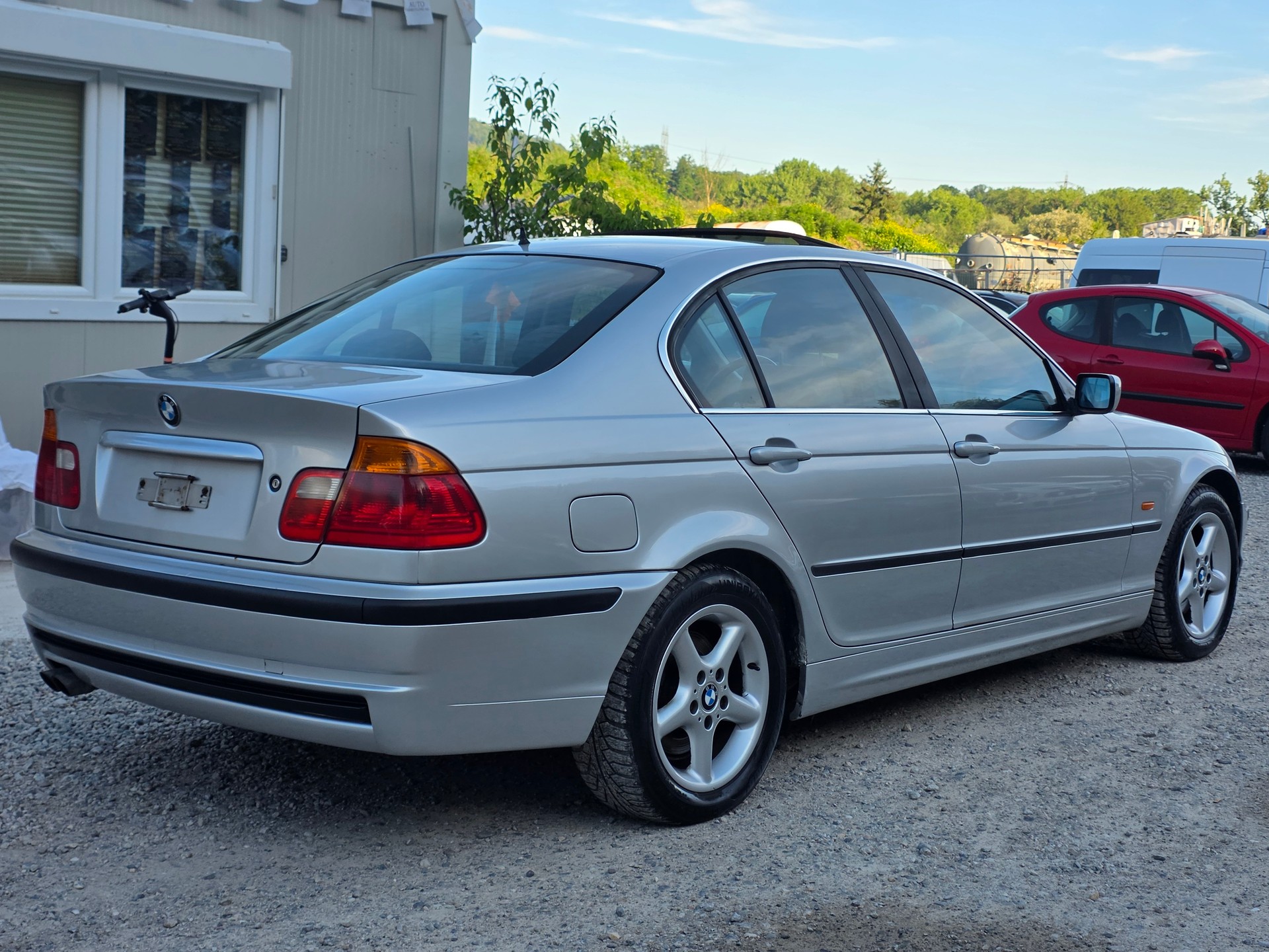 BMW 328i *** Frisch ab MFK / Frisch ab Service / Gratis Lieferung ***-image-4