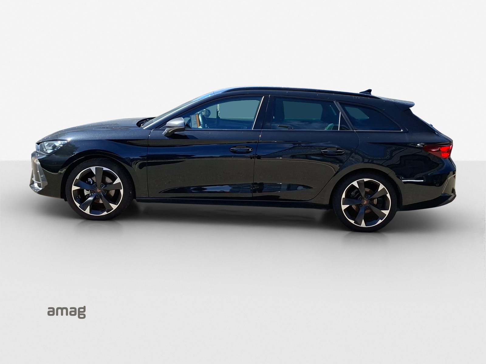 CUPRA LEON ST 1.5 e-HYBRID pHEV Business Edition DSG-image-1