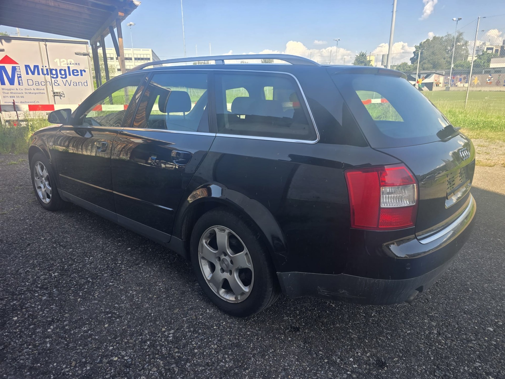 AUDI A4 Avant 3.0 V6 quattro-image-3