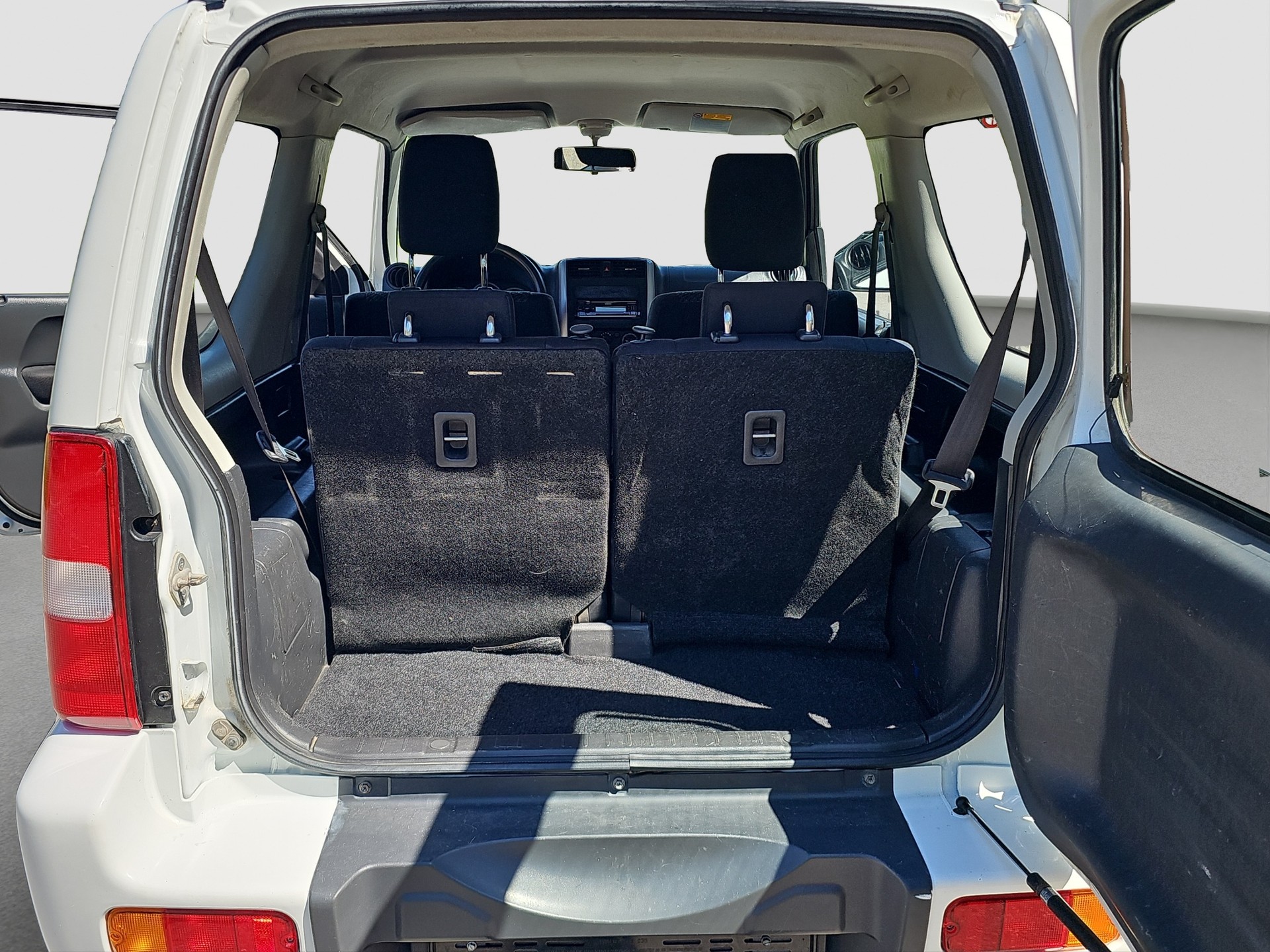SUZUKI Jimny 1.3 16V Compact Top-image-13