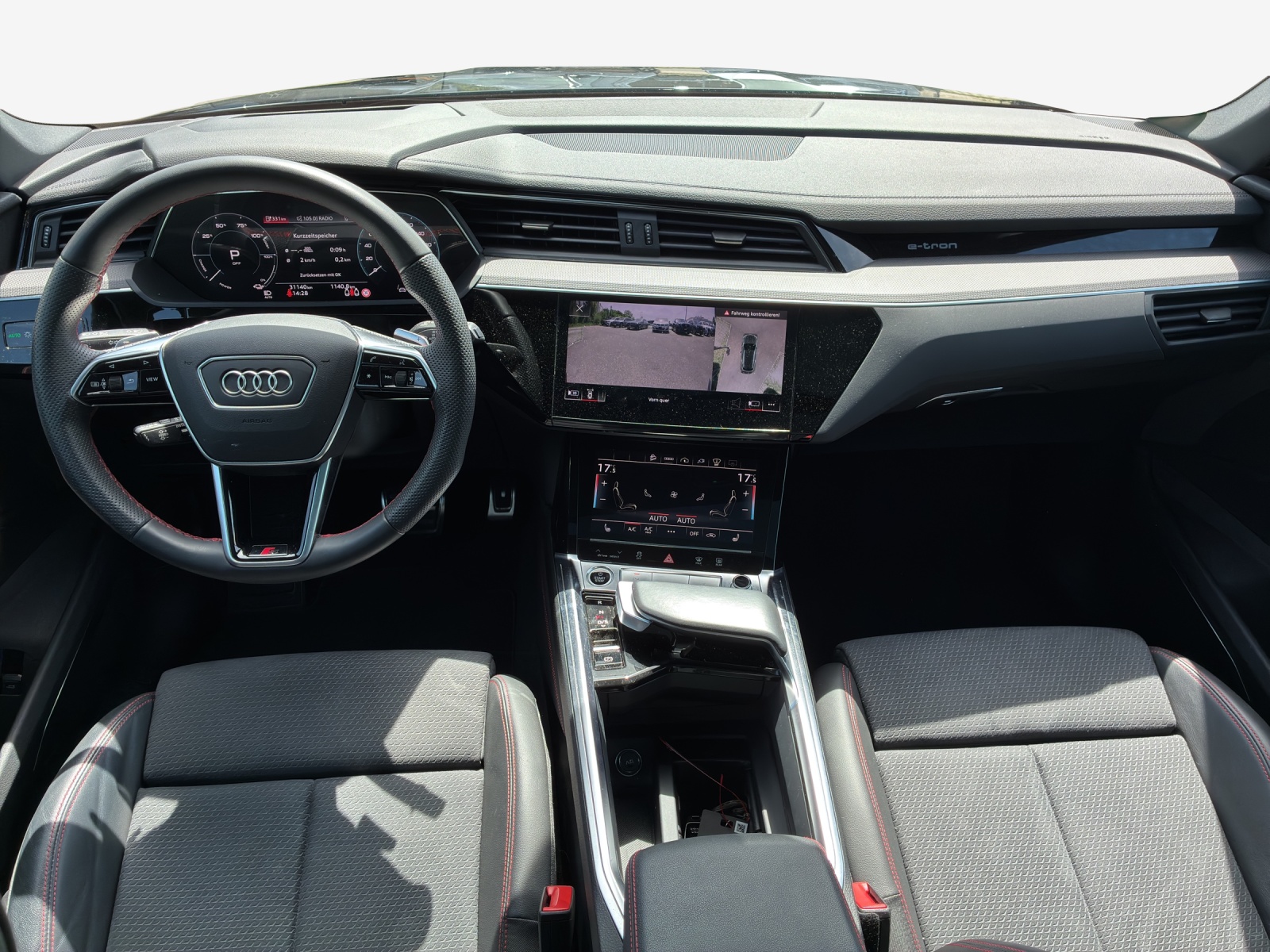 AUDI Q8 55 e-tron Black Edition quattro-image-8
