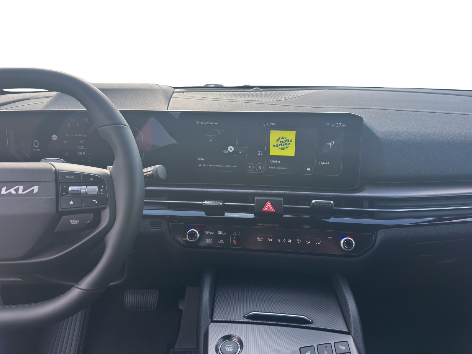 KIA Sportage 1.6 T-GDi Hybrid Black Edition-image-5