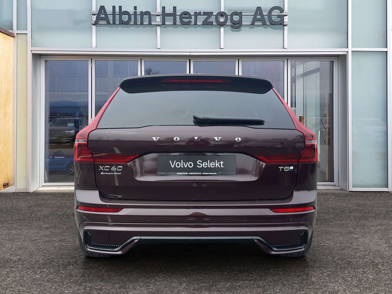VOLVO XC60 2.0 T8 TE Ultra Dark eAWD-image-3