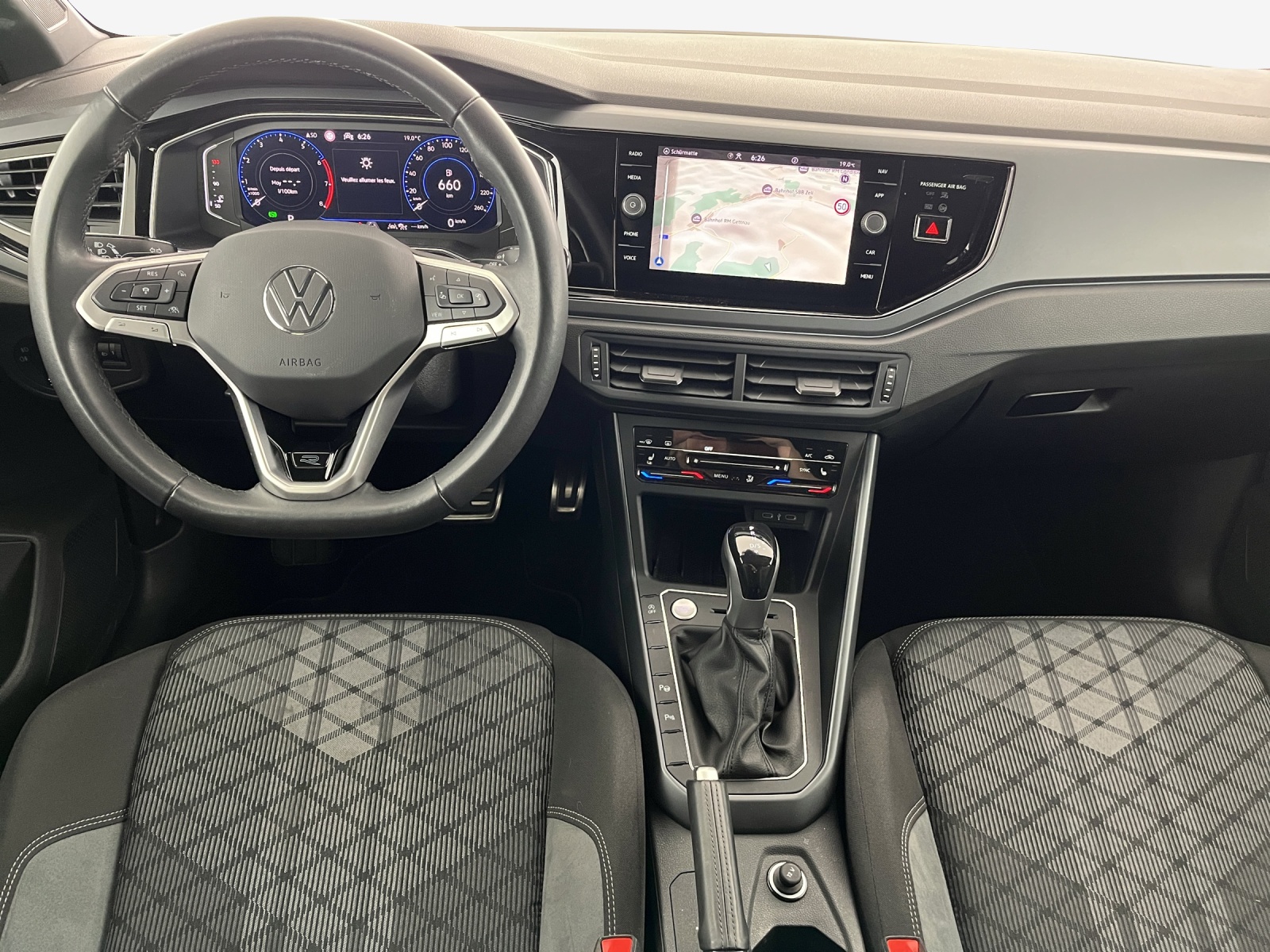 VW Polo 1.0 TSI R-Line DSG-image-8