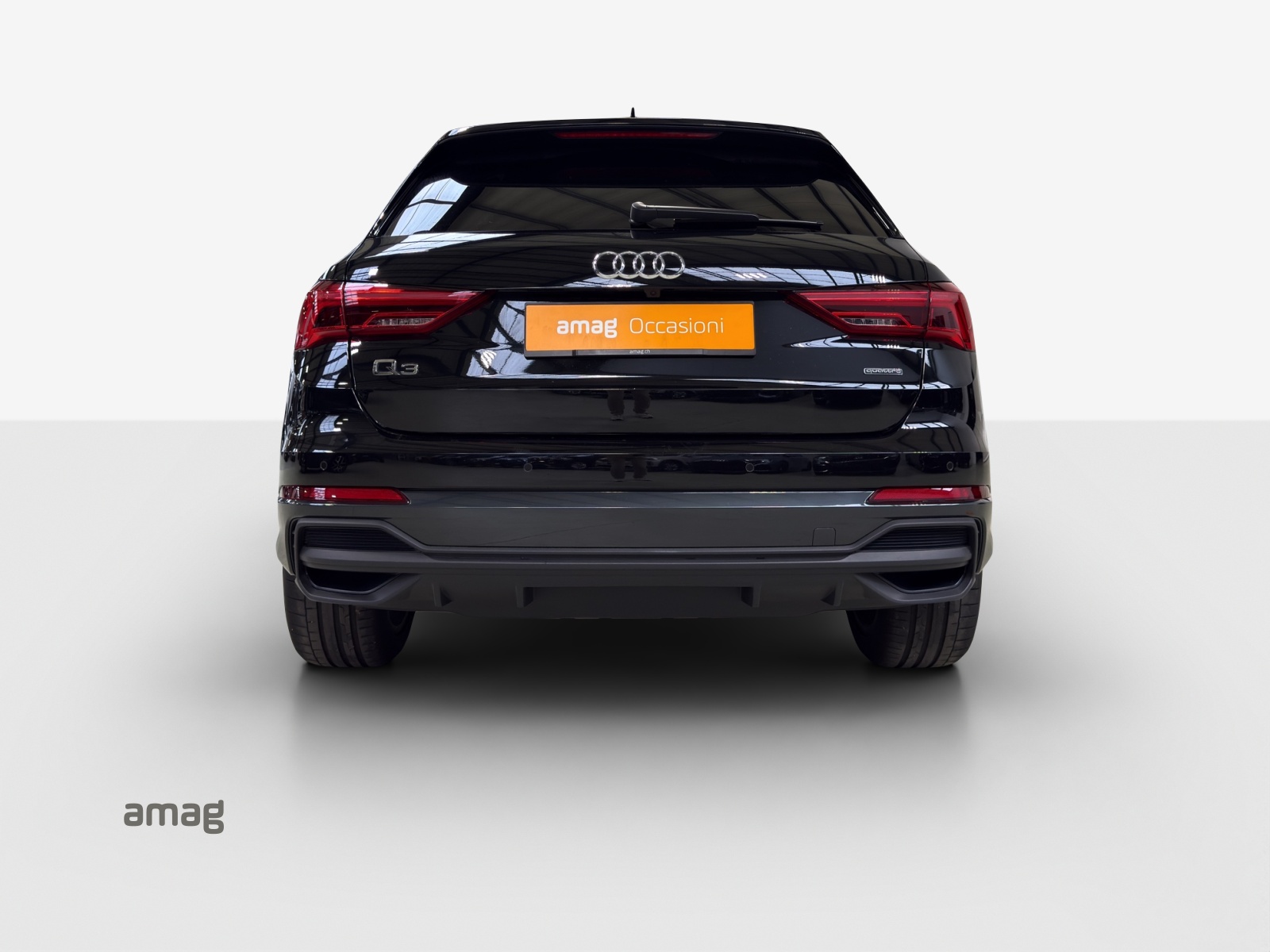 AUDI Q3 Sportback 40 TFSI S line quattro S-tronic-image-3