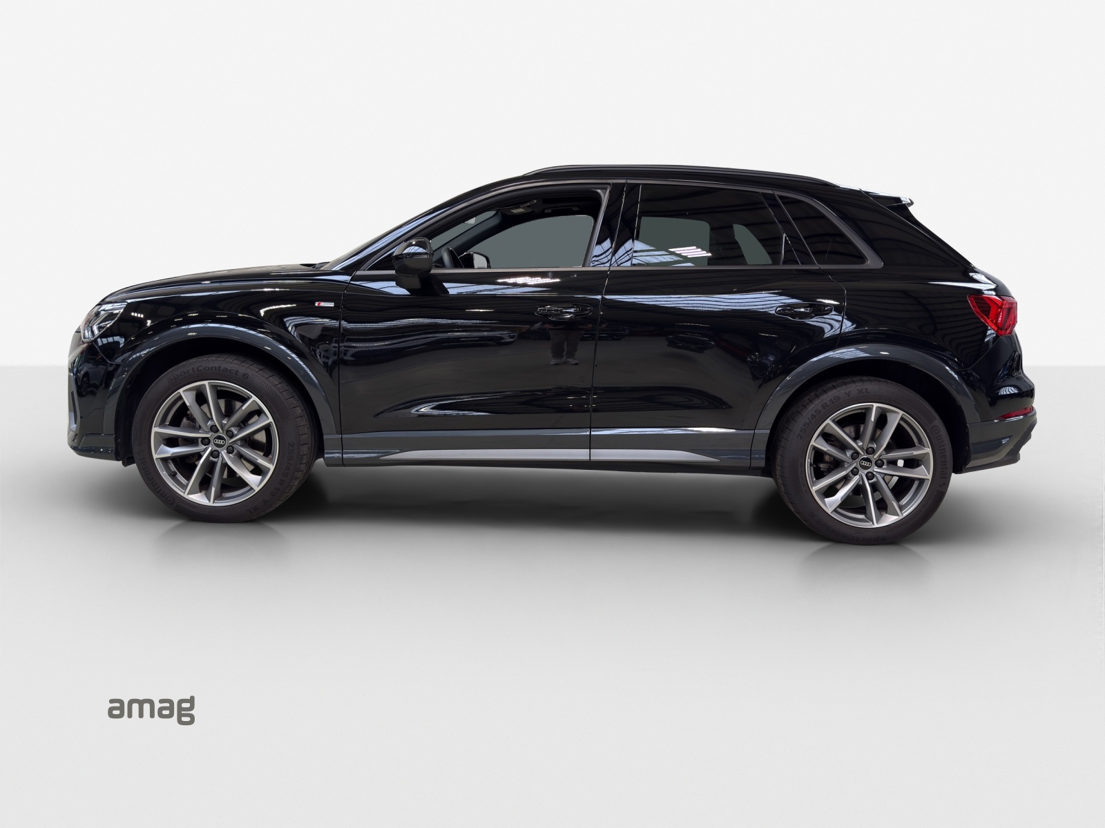 AUDI Q3 Sportback 40 TFSI S line quattro S-tronic-image-1