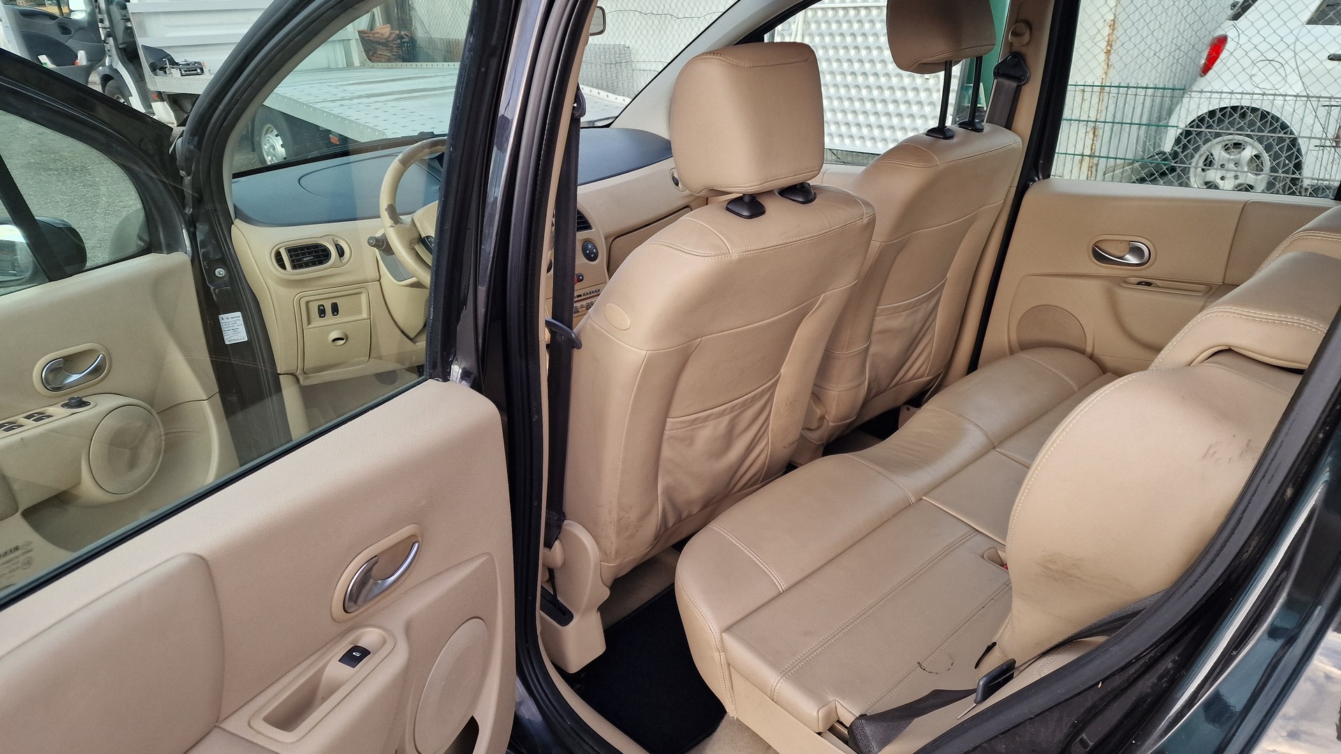 RENAULT Modus 1.6 16V Initiale-image-8