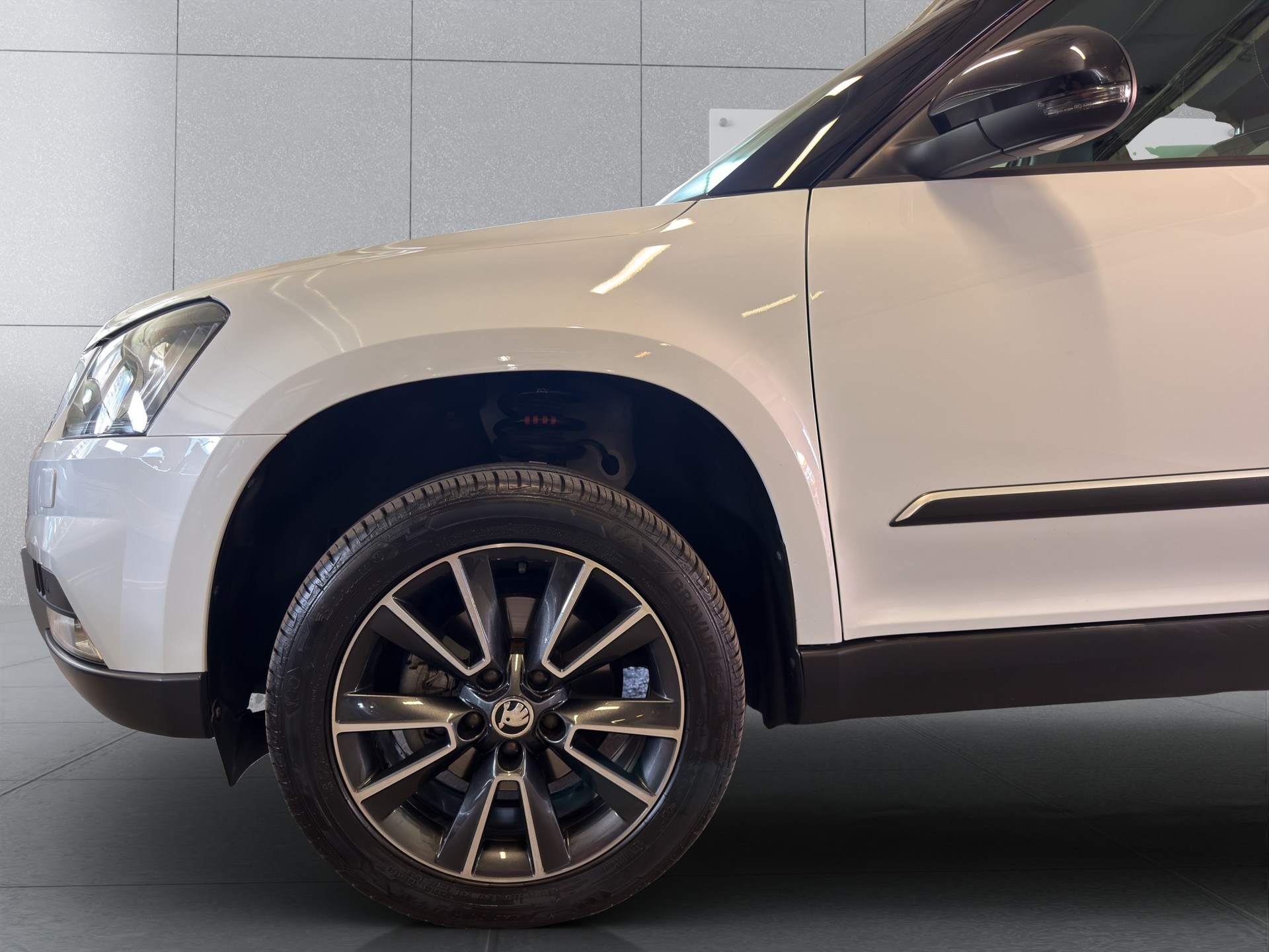 SKODA Yeti 1.4 TSI Outdoor Adventure 4x4 DSG*TOP ZUSTAND*TOP AUSSTATTUNG*NUR 45000 KM*AHK*-image-21