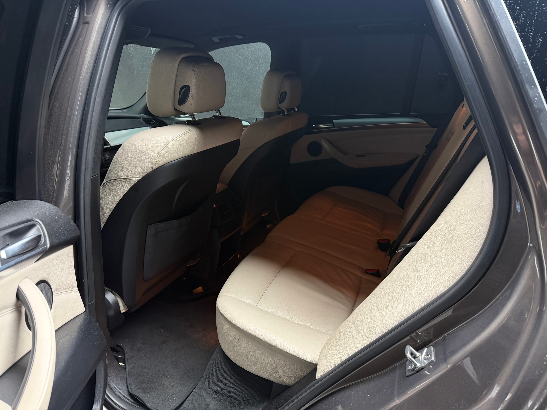 BMW X5 xDrive 40d Steptronic-image-12