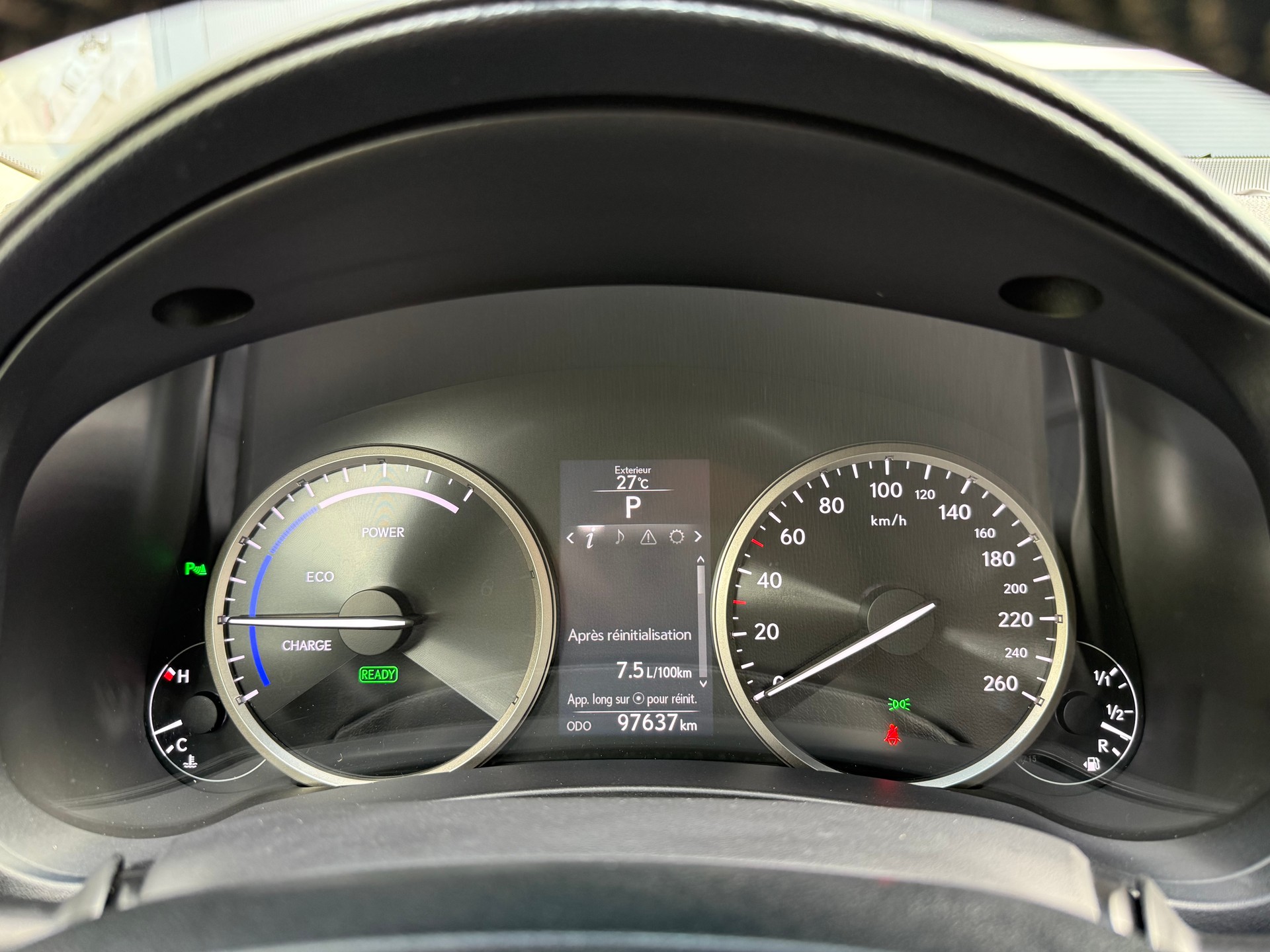 LEXUS NX 300h impression E-Four Automatic-image-13