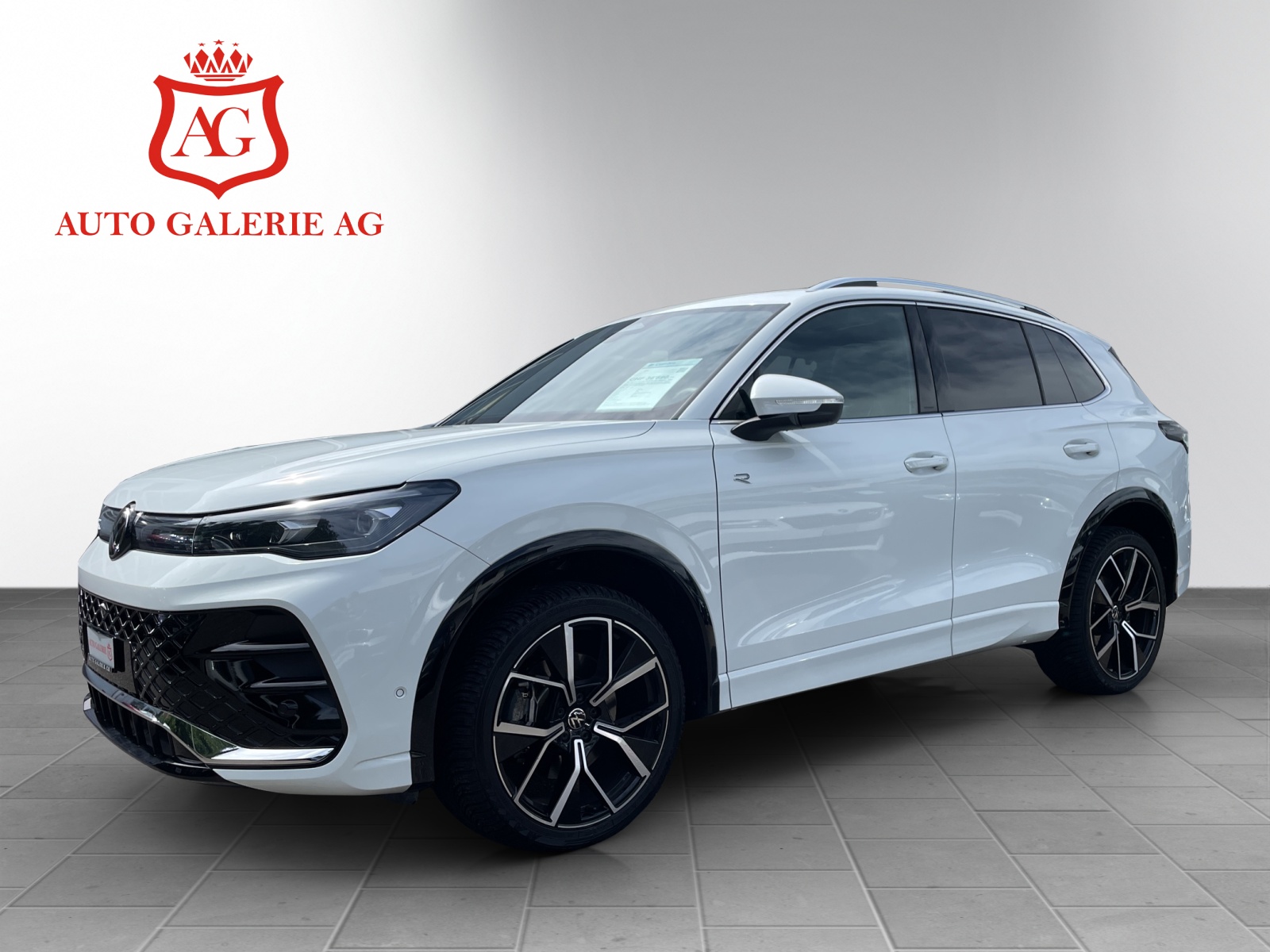VW Tiguan 2.0 TDI SCR R-Line 4Motion DSG-image-0