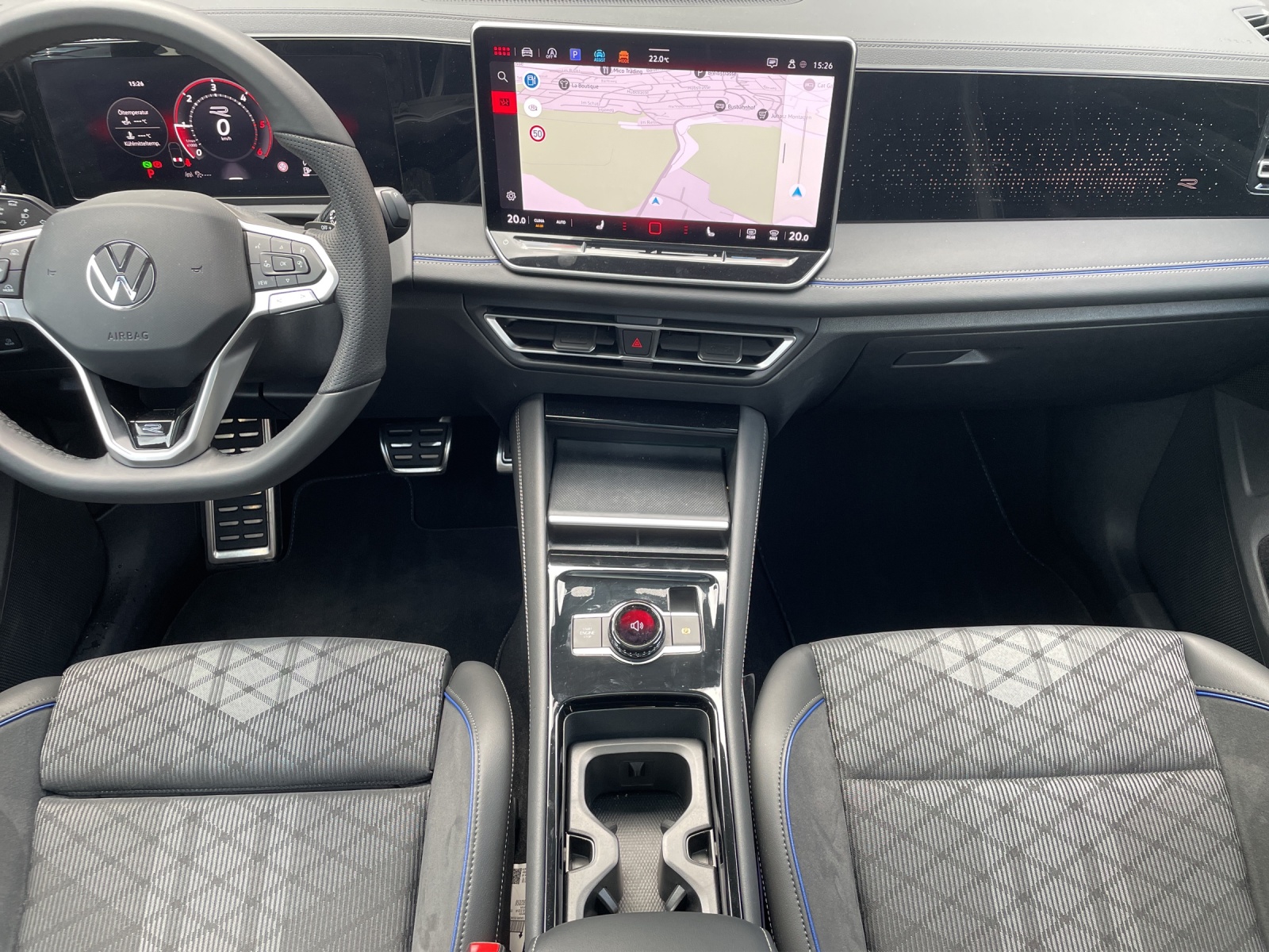 VW Tiguan 2.0 TDI SCR R-Line 4Motion DSG-image-16