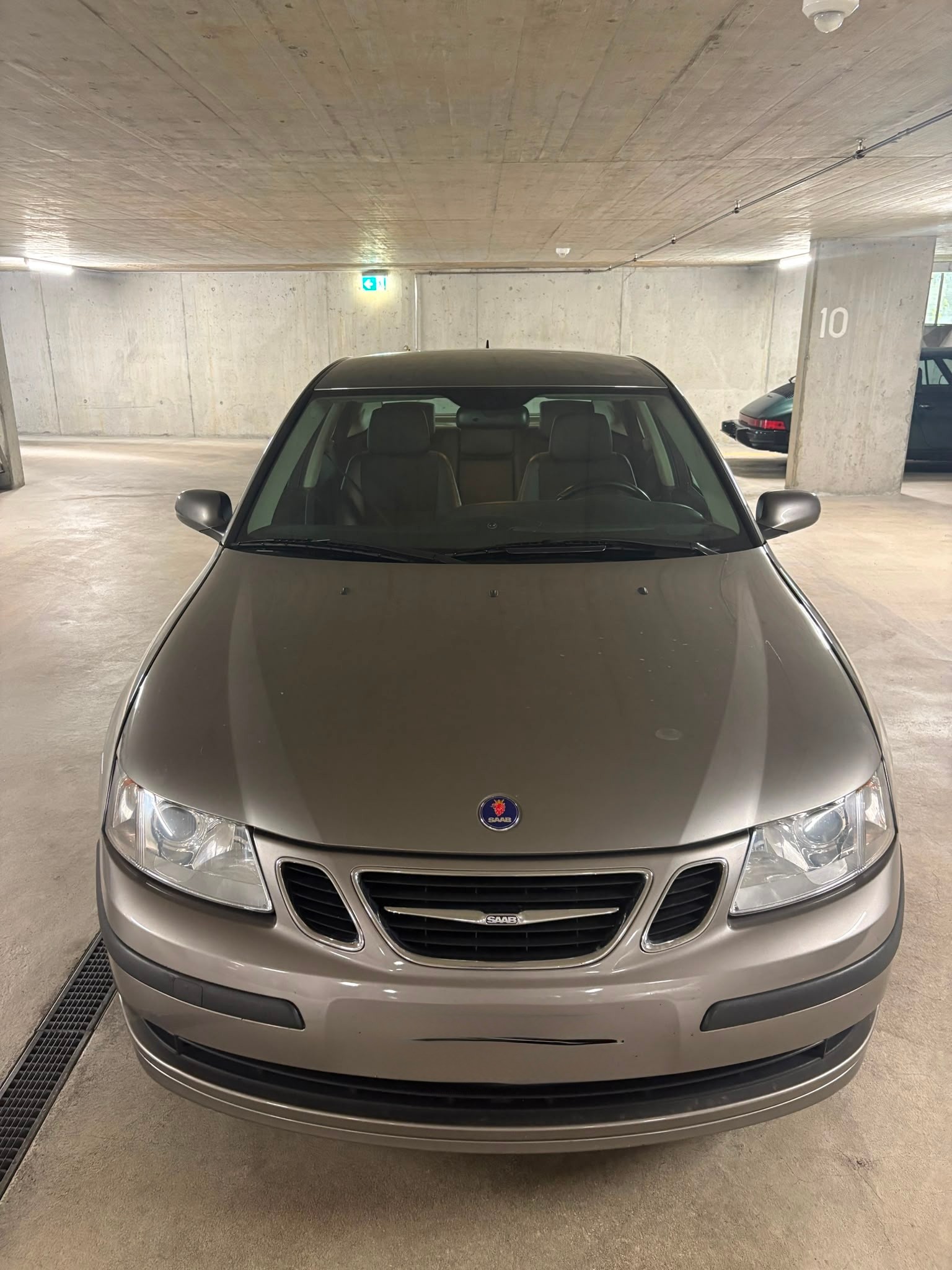 SAAB Sport 1.8t-image-1