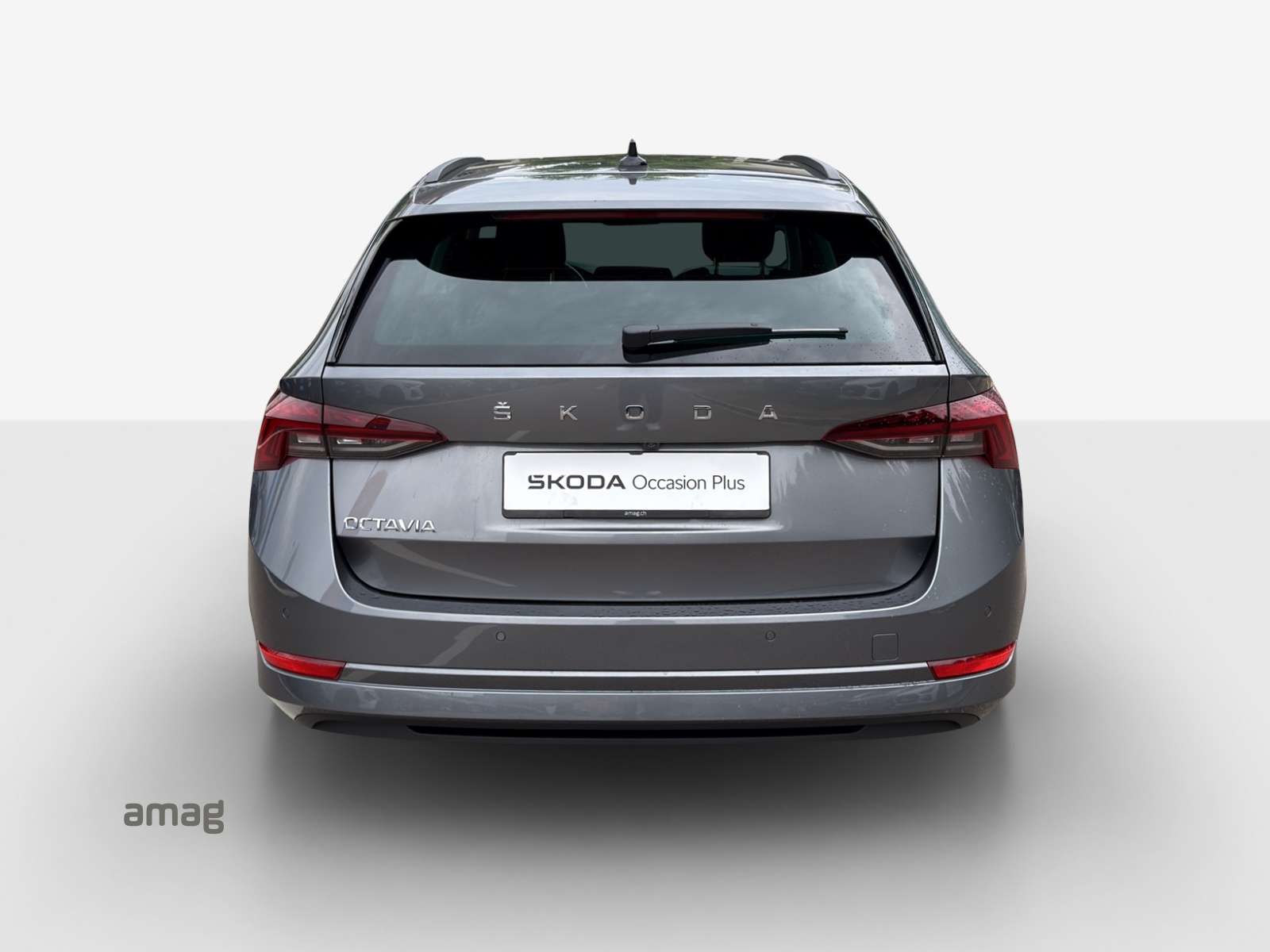 SKODA Octavia Combi 2.0 TDI DSG Ambition 4x4-image-3