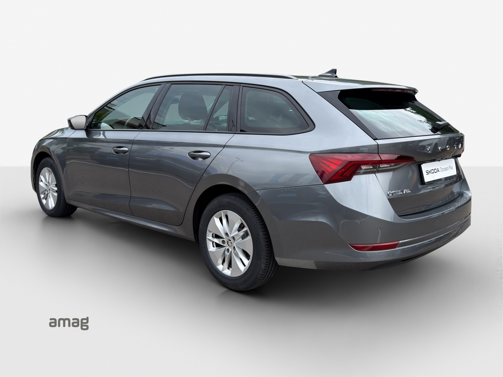 SKODA Octavia Combi 2.0 TDI DSG Ambition 4x4-image-2