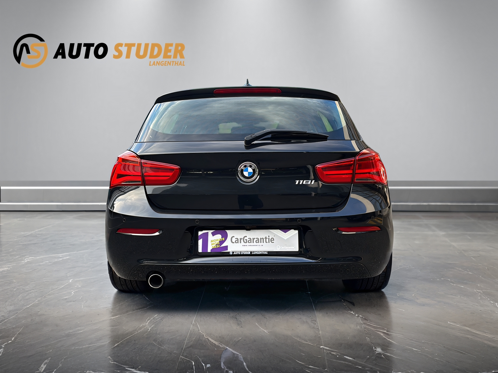 BMW 118i Essential Ed.-image-9