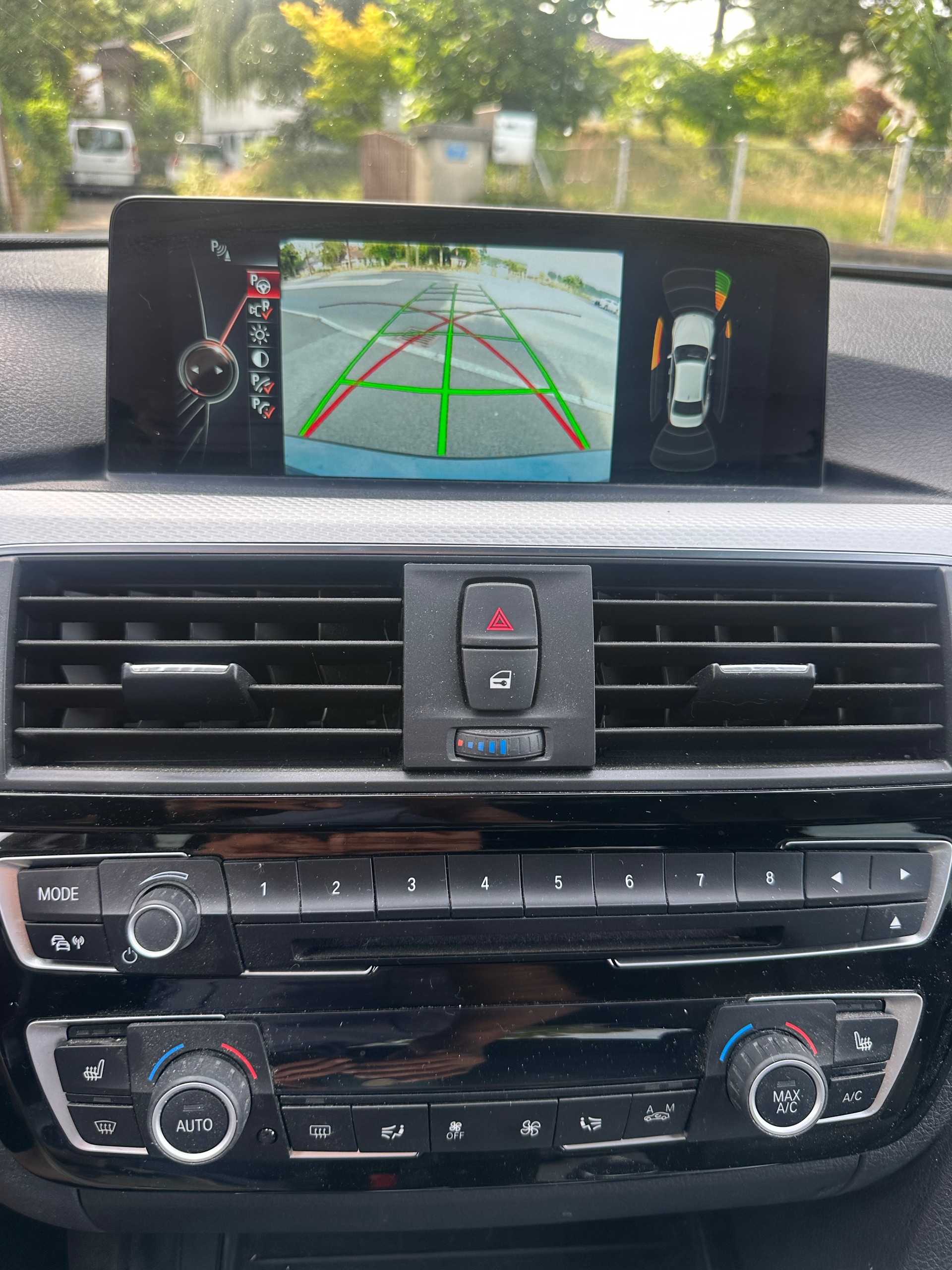 BMW 330e iPerformance M Sport Steptronic-image-13