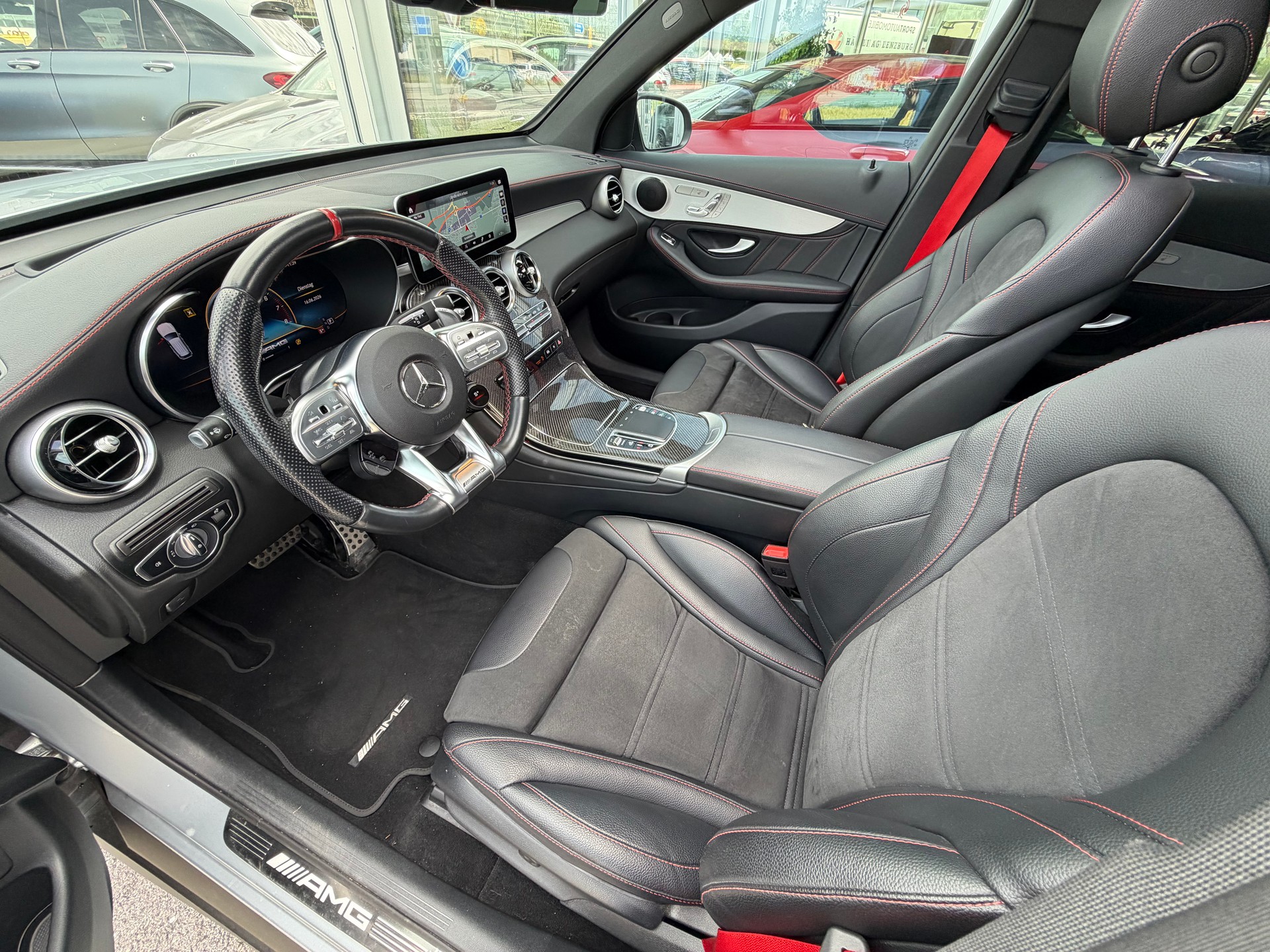 MERCEDES-BENZ GLC 43 AMG 4Matic 9G-Tronic-image-13