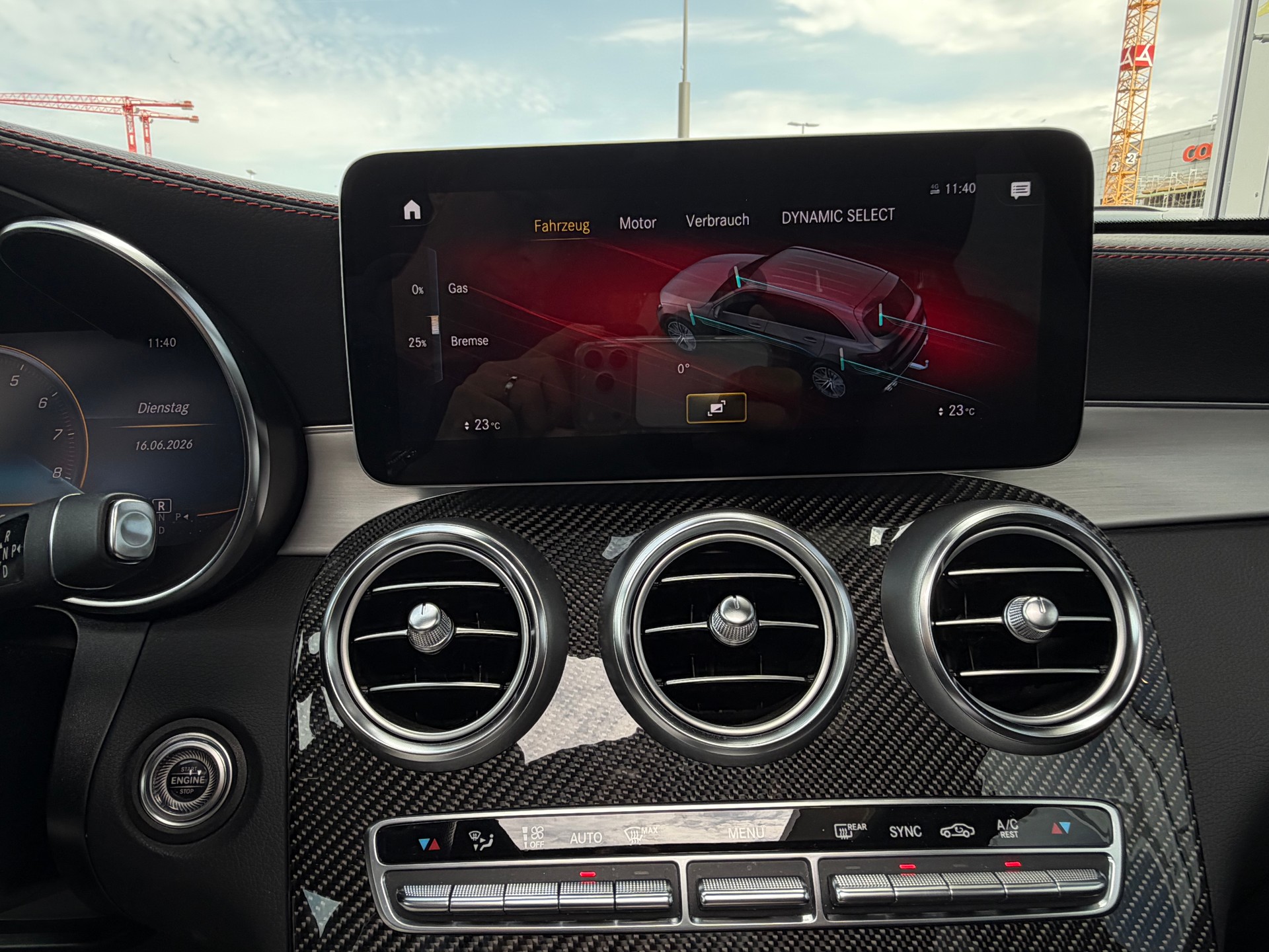 MERCEDES-BENZ GLC 43 AMG 4Matic 9G-Tronic-image-28