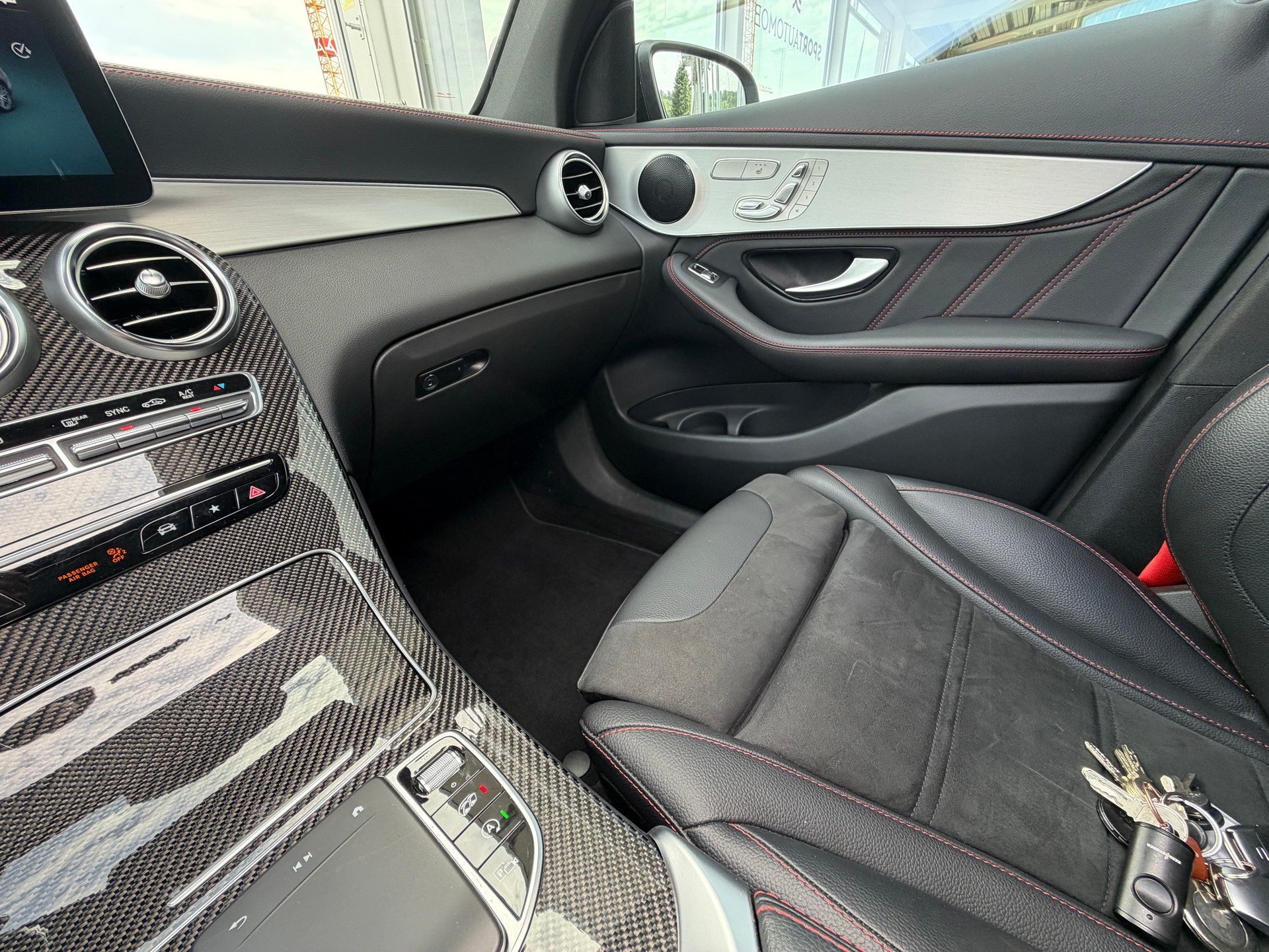 MERCEDES-BENZ GLC 43 AMG 4Matic 9G-Tronic-image-30