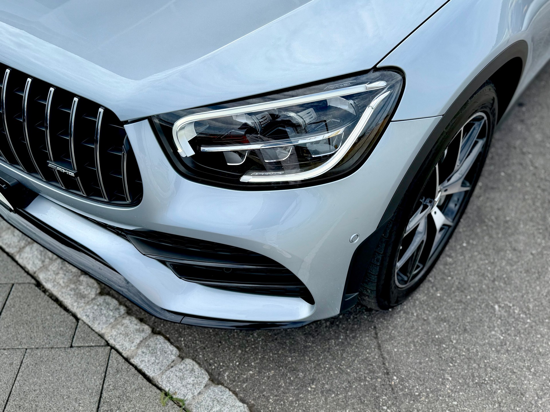 MERCEDES-BENZ GLC 43 AMG 4Matic 9G-Tronic-image-5