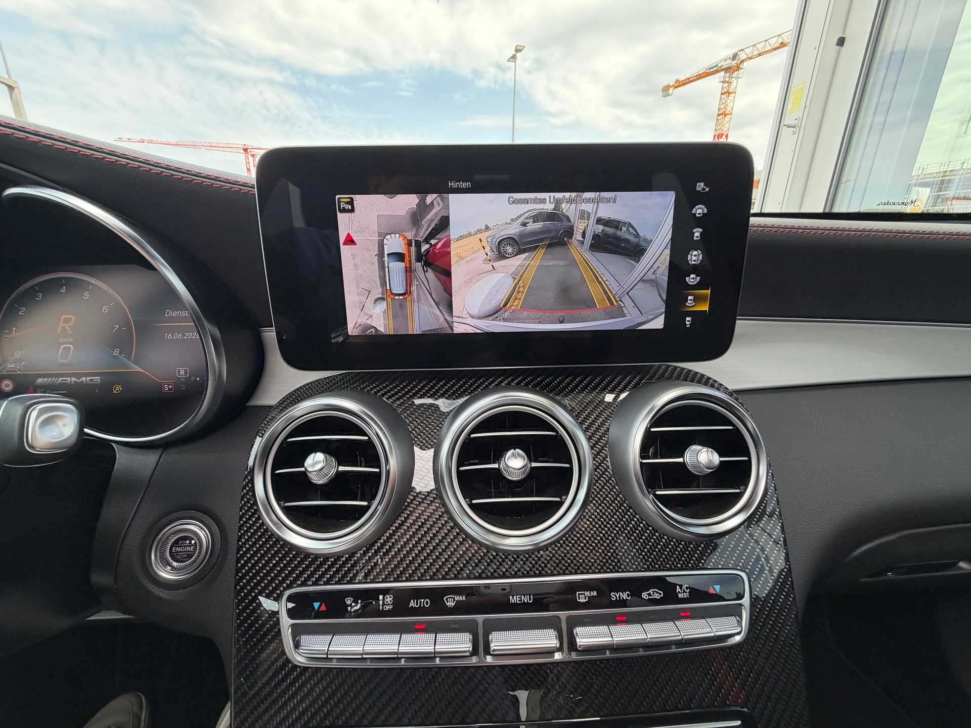 MERCEDES-BENZ GLC 43 AMG 4Matic 9G-Tronic-image-21