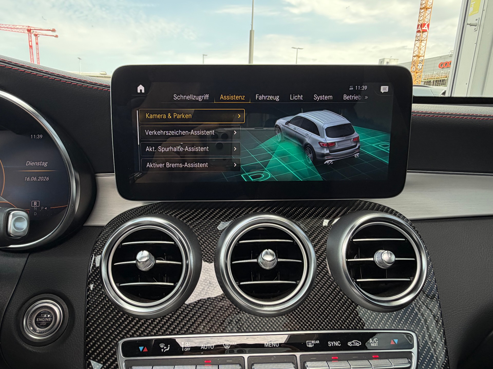 MERCEDES-BENZ GLC 43 AMG 4Matic 9G-Tronic-image-23