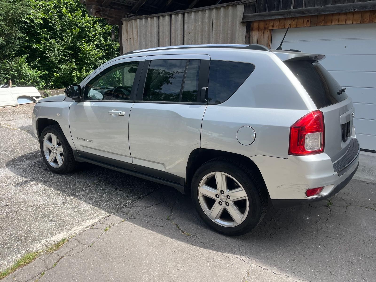 JEEP Compass 2.4 Limited CVT-image-2