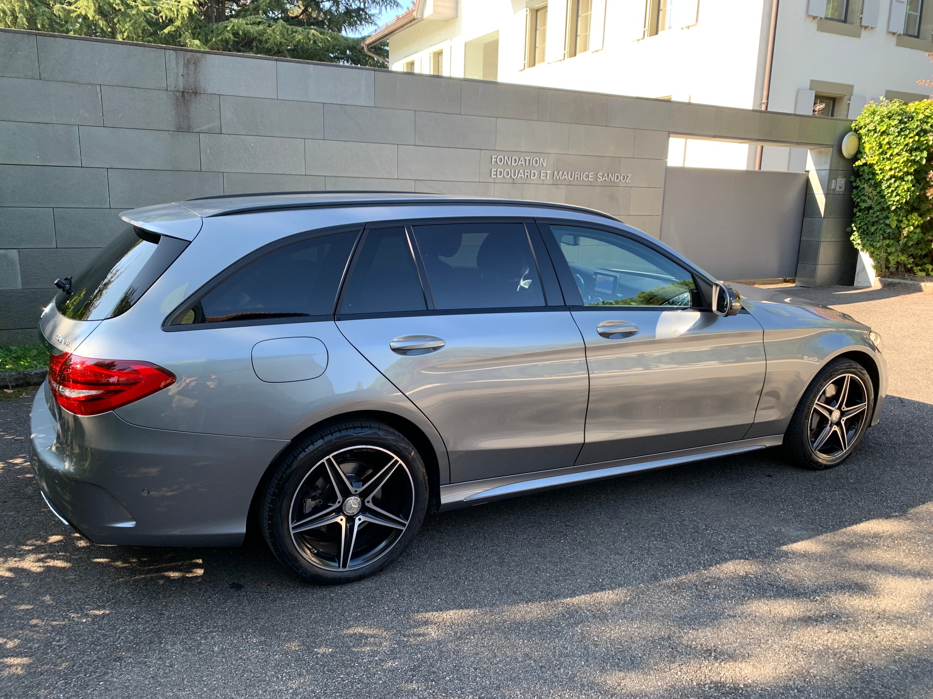 MERCEDES-BENZ C 250 d AMG Line 4m-image-0