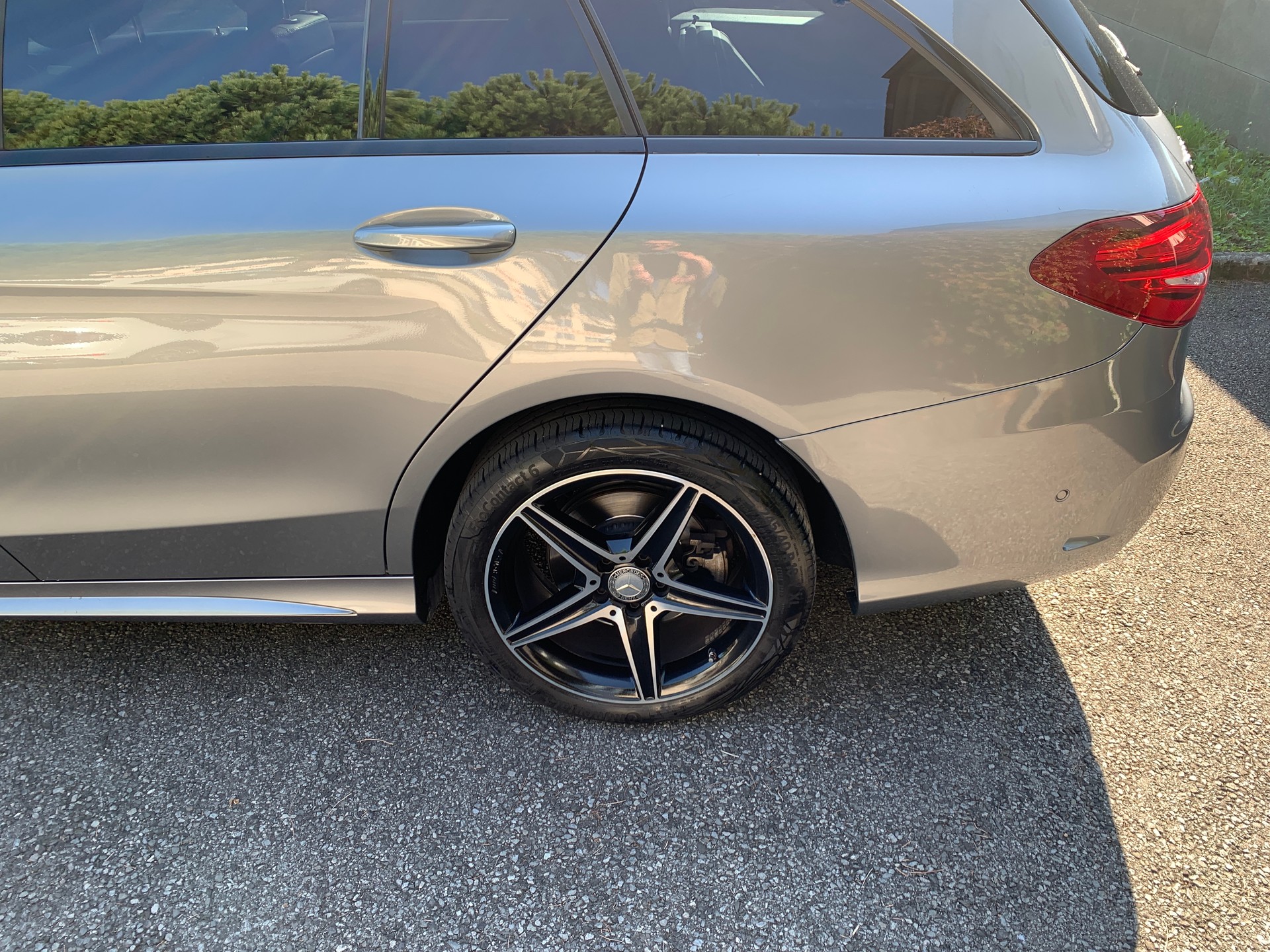 MERCEDES-BENZ C 250 d AMG Line 4m-image-3