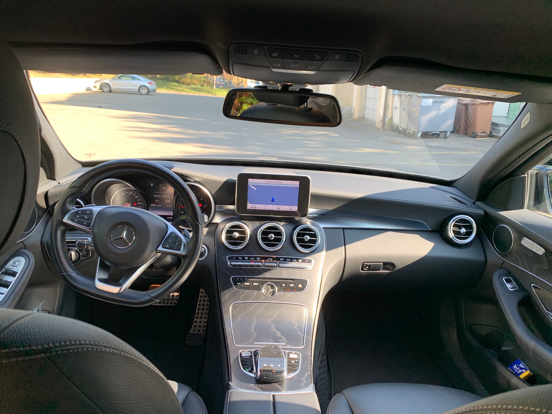 MERCEDES-BENZ C 250 d AMG Line 4m-image-4