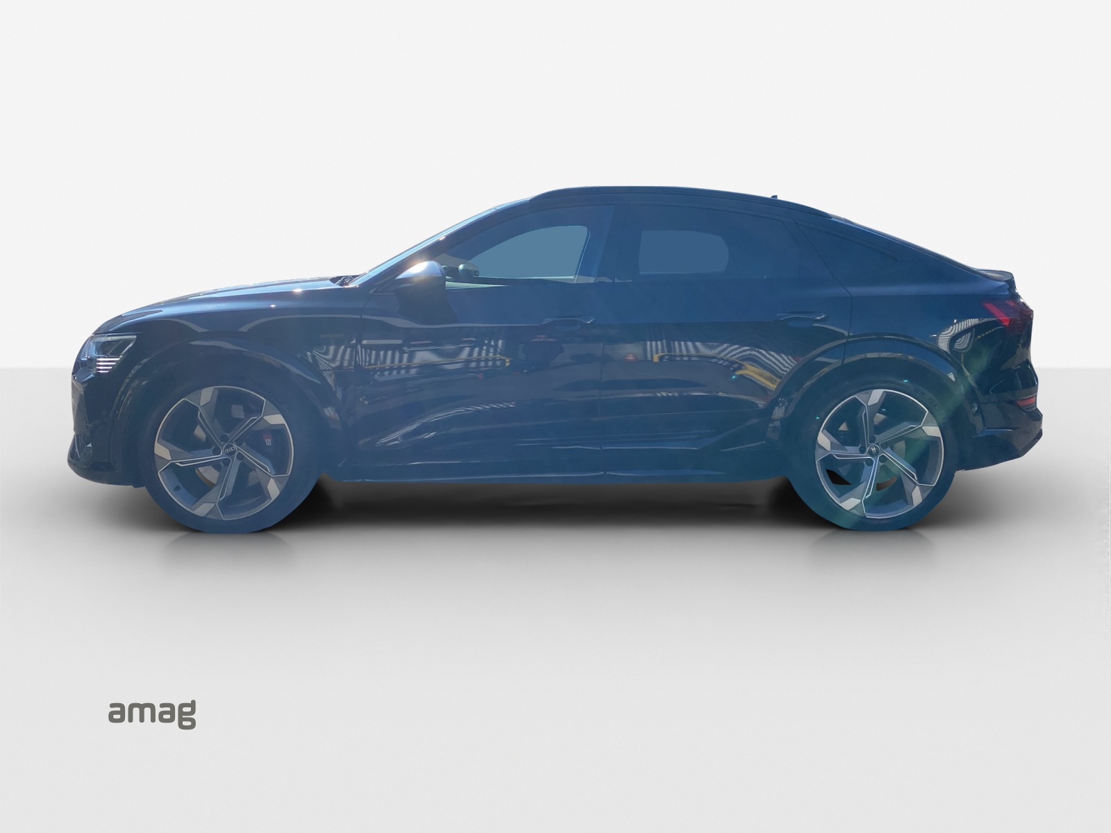 AUDI e-tron S Sportback quattro-image-1