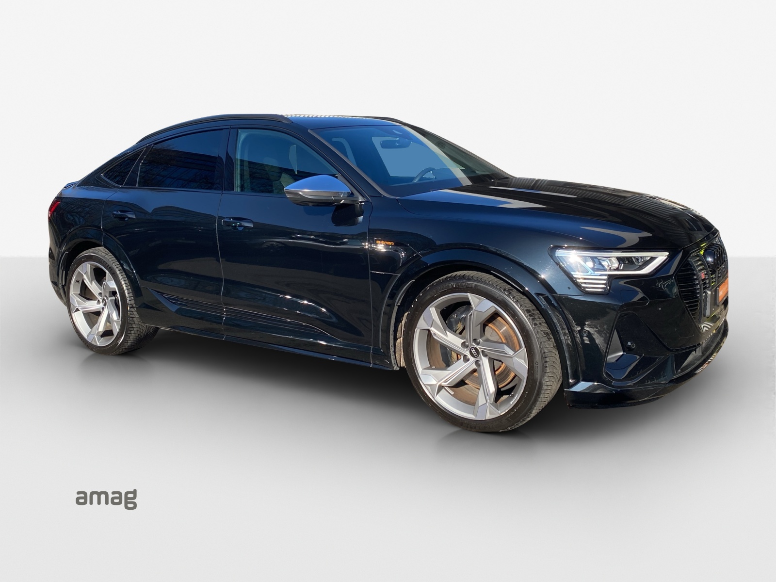 AUDI e-tron S Sportback quattro-image-5