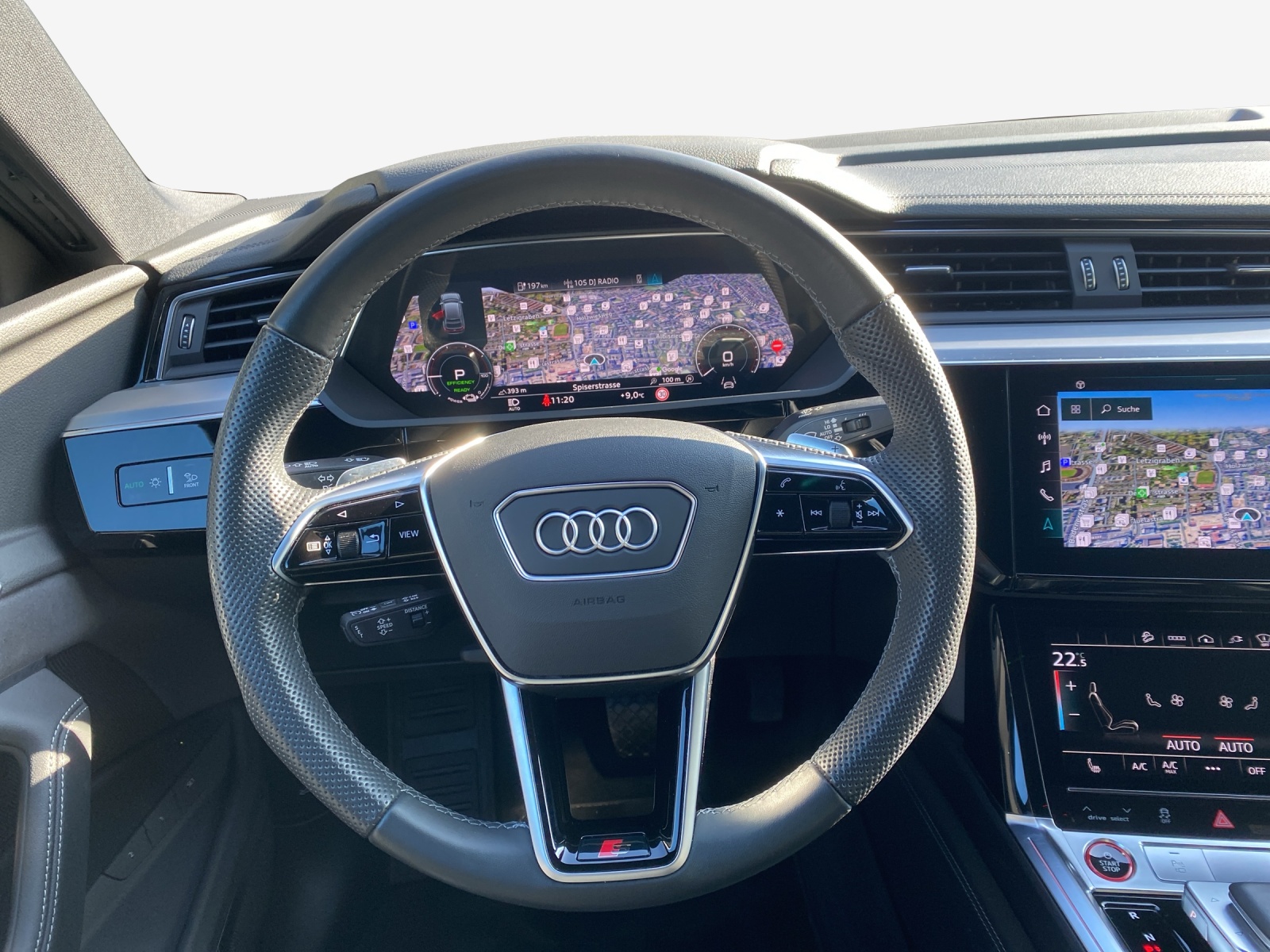 AUDI e-tron S Sportback quattro-image-9