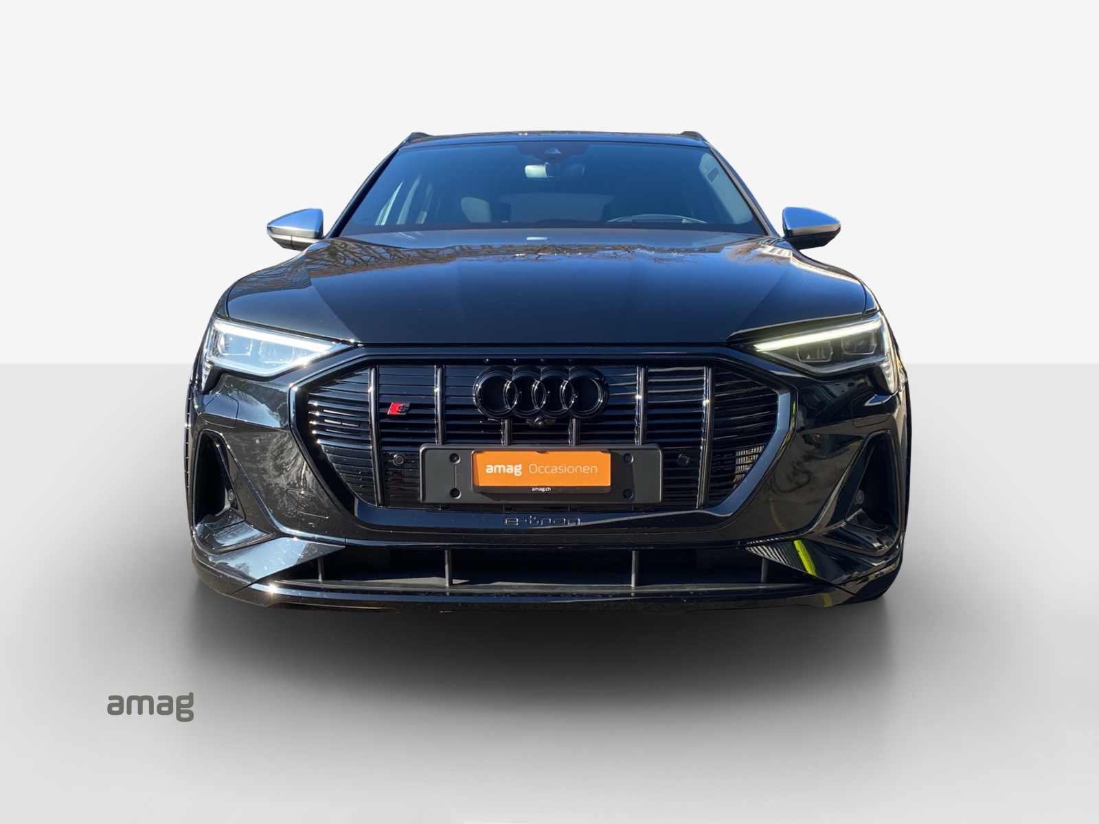 AUDI e-tron S Sportback quattro-image-6