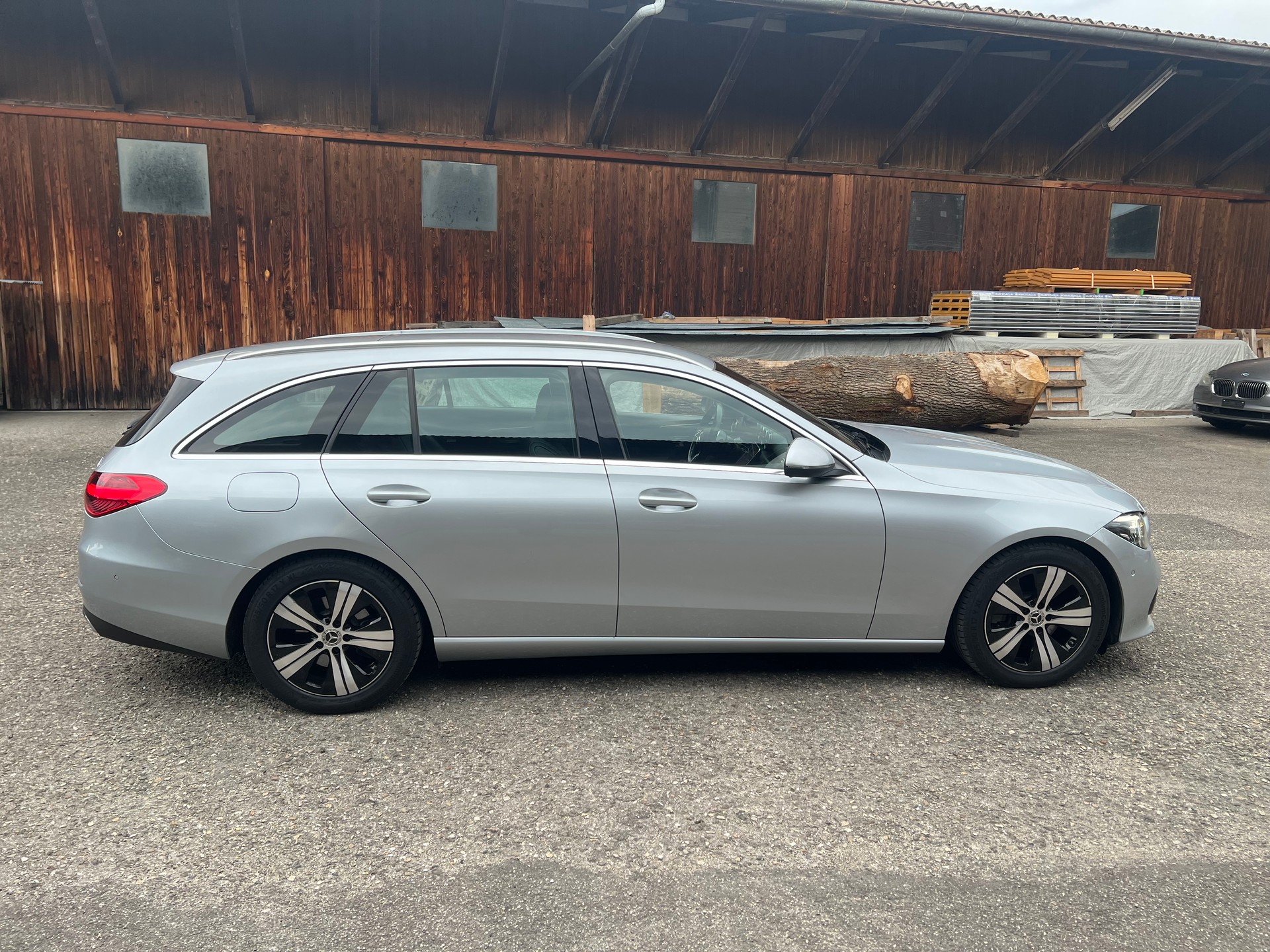 MERCEDES-BENZ C 220 d T 4Matic Avantgarde-image-4