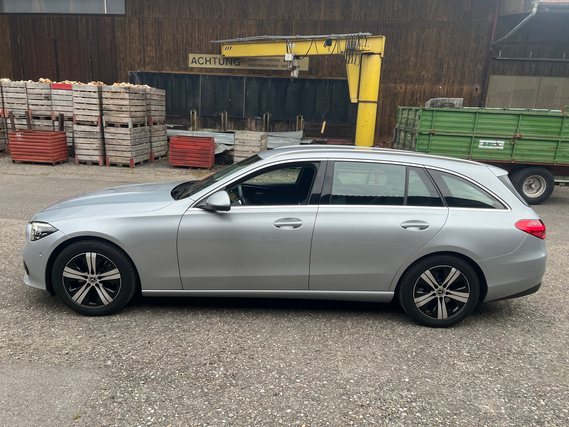 MERCEDES-BENZ C 220 d T 4Matic Avantgarde-image-1