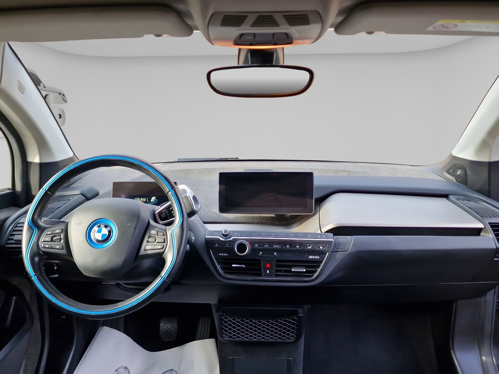 BMW i3s (94Ah) Range Extender-image-11