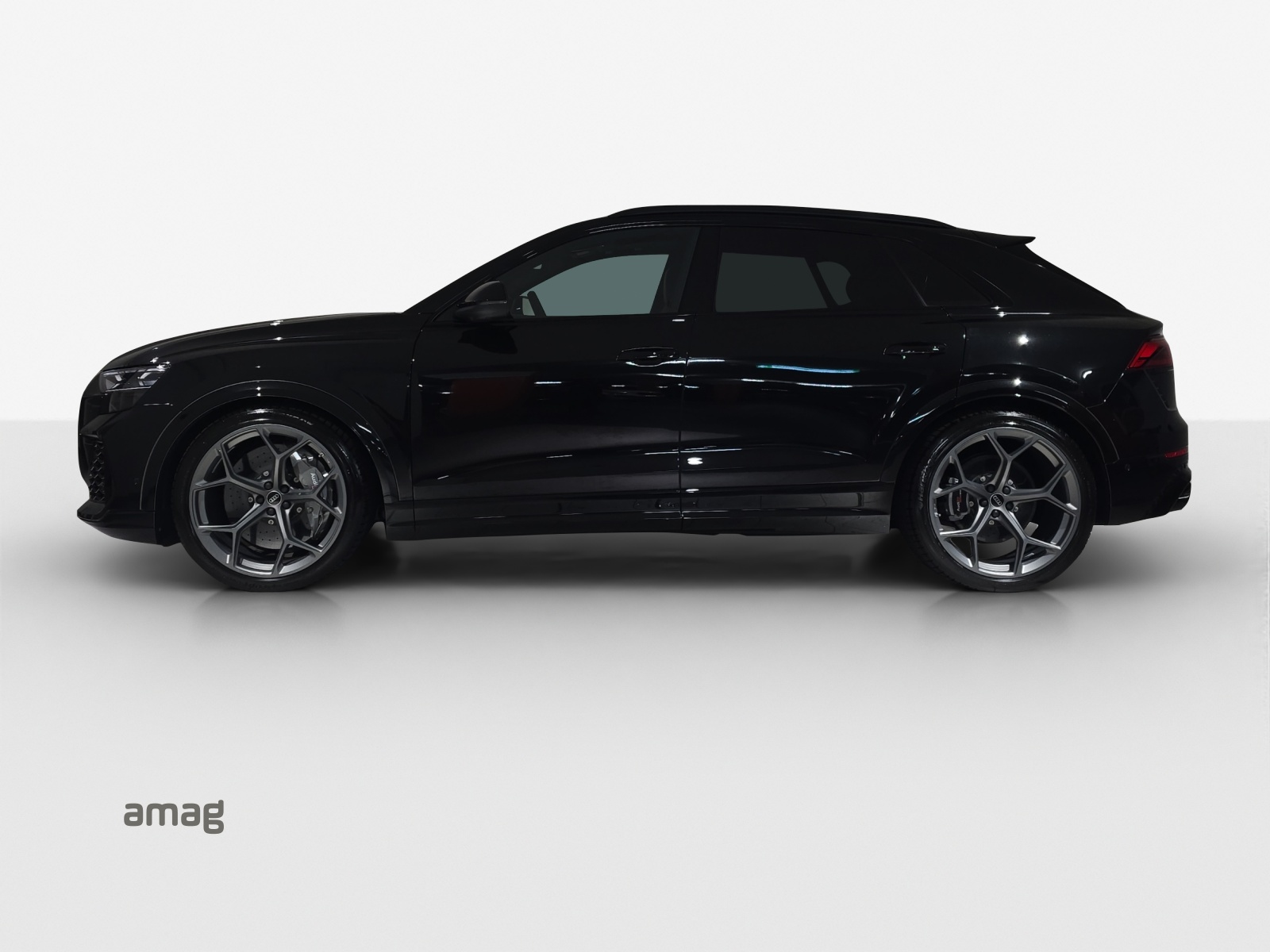 AUDI RSQ8 performance quattro-image-1