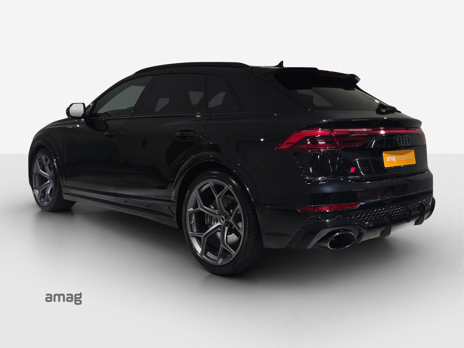 AUDI RSQ8 performance quattro-image-2