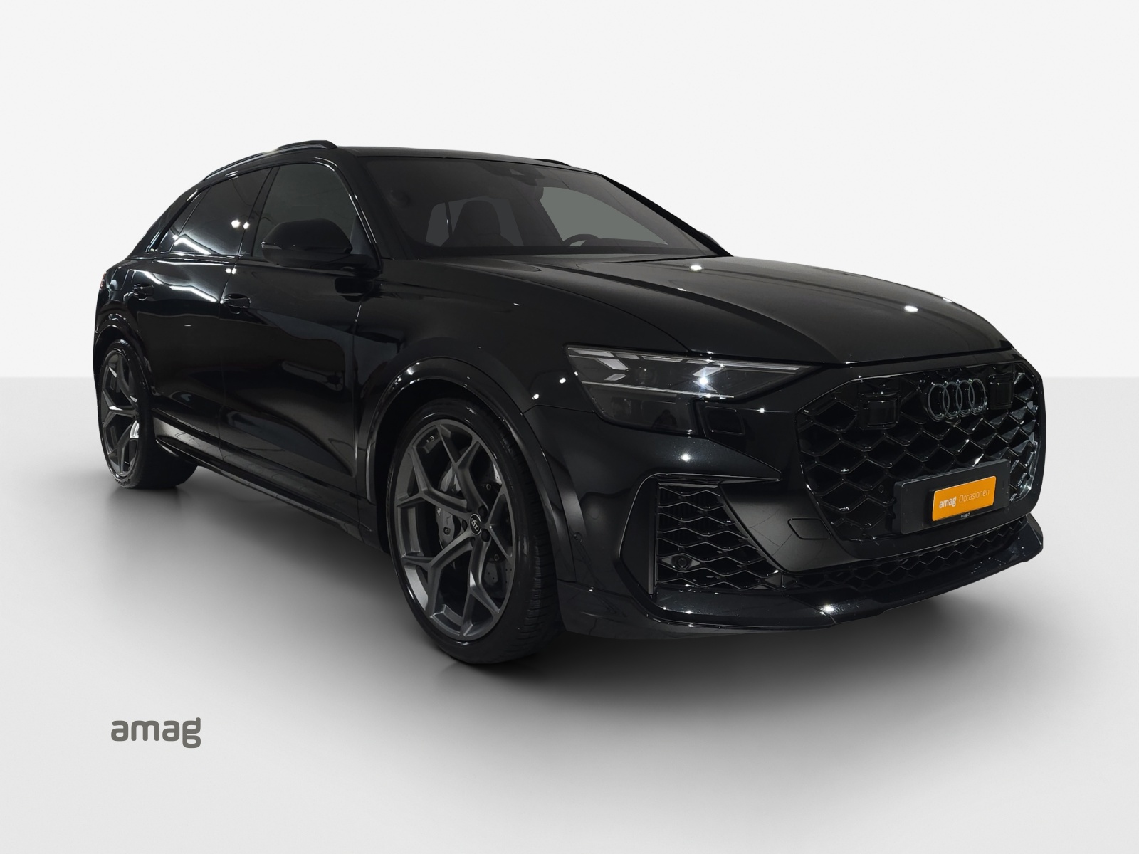 AUDI RSQ8 performance quattro-image-5