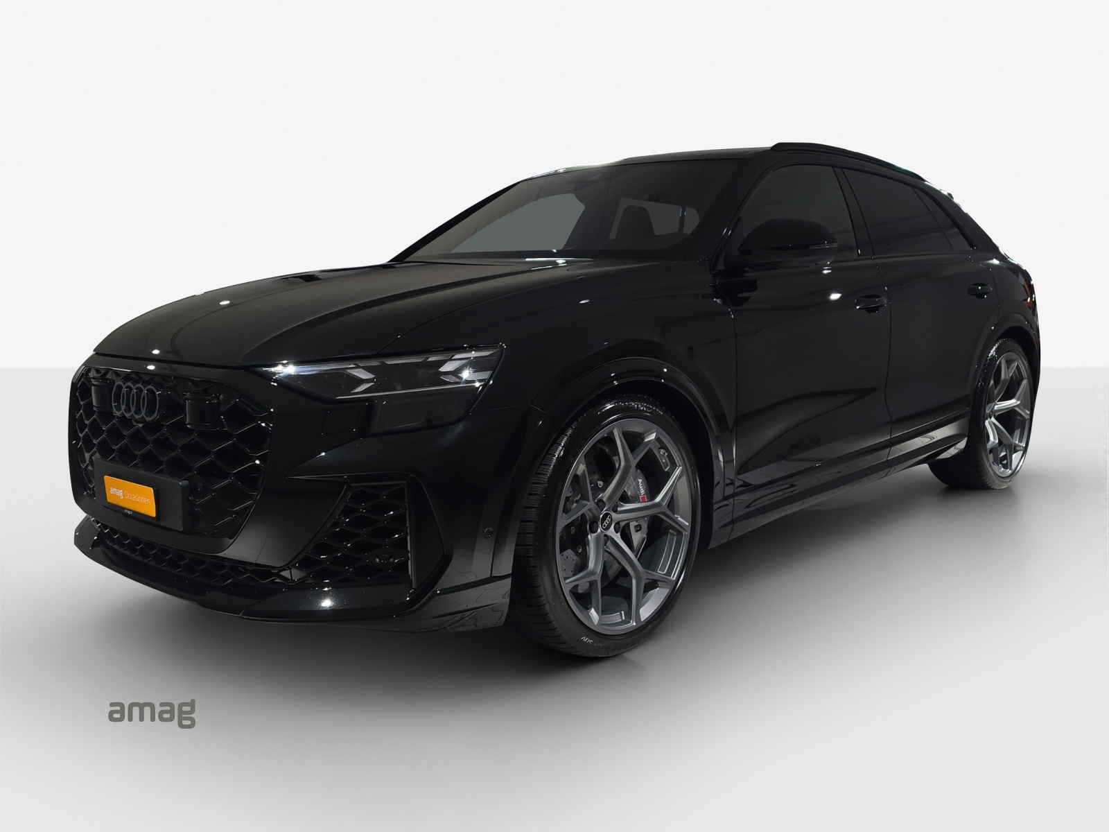 AUDI RSQ8 performance quattro