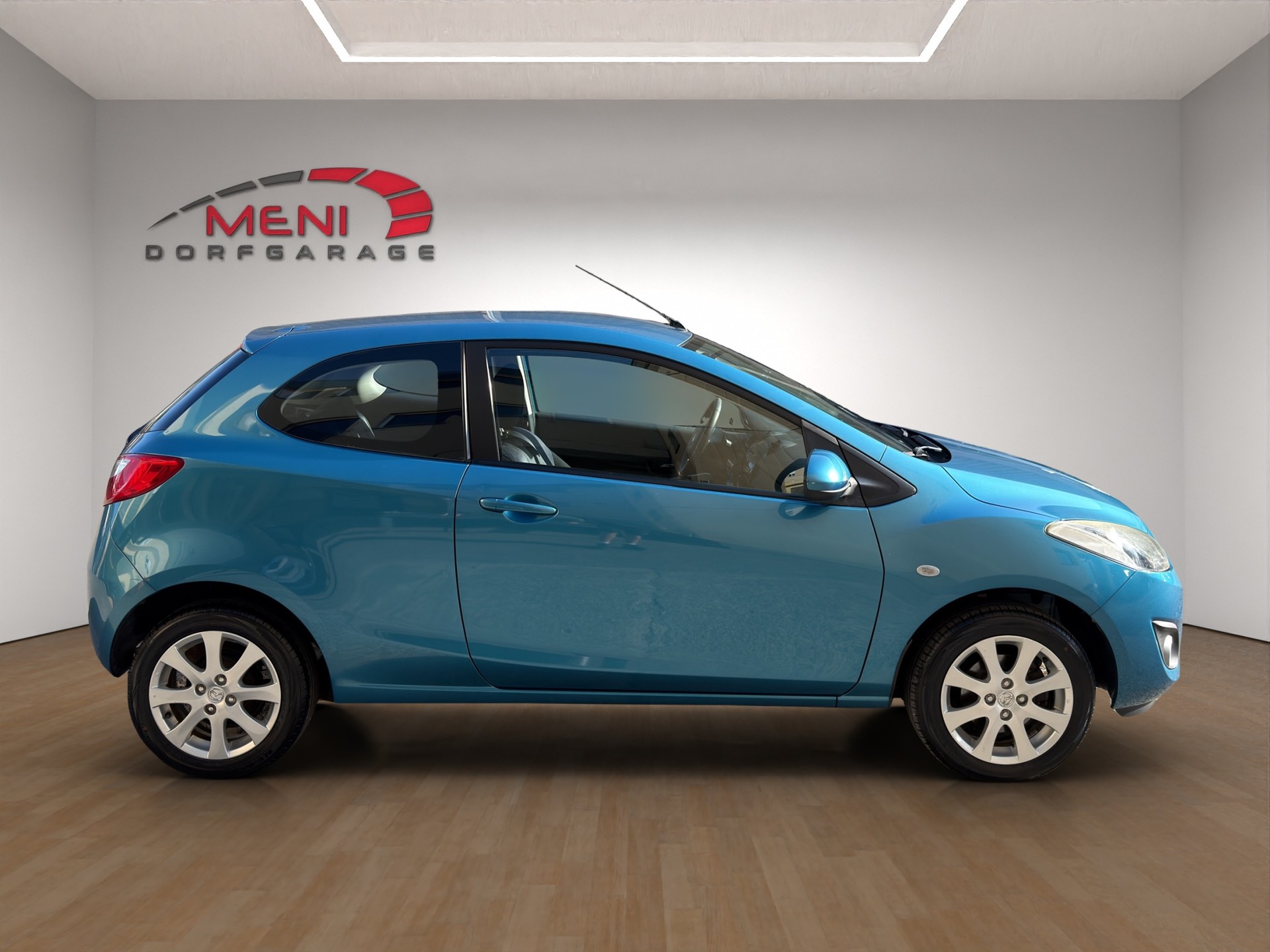 MAZDA 2 1.3i 16V Exclusive-image-7