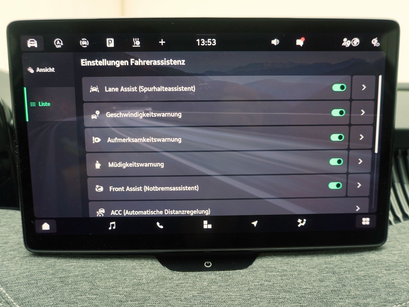 SKODA Superb 2.0 TDI DSG Selection Loft 4x4-image-25