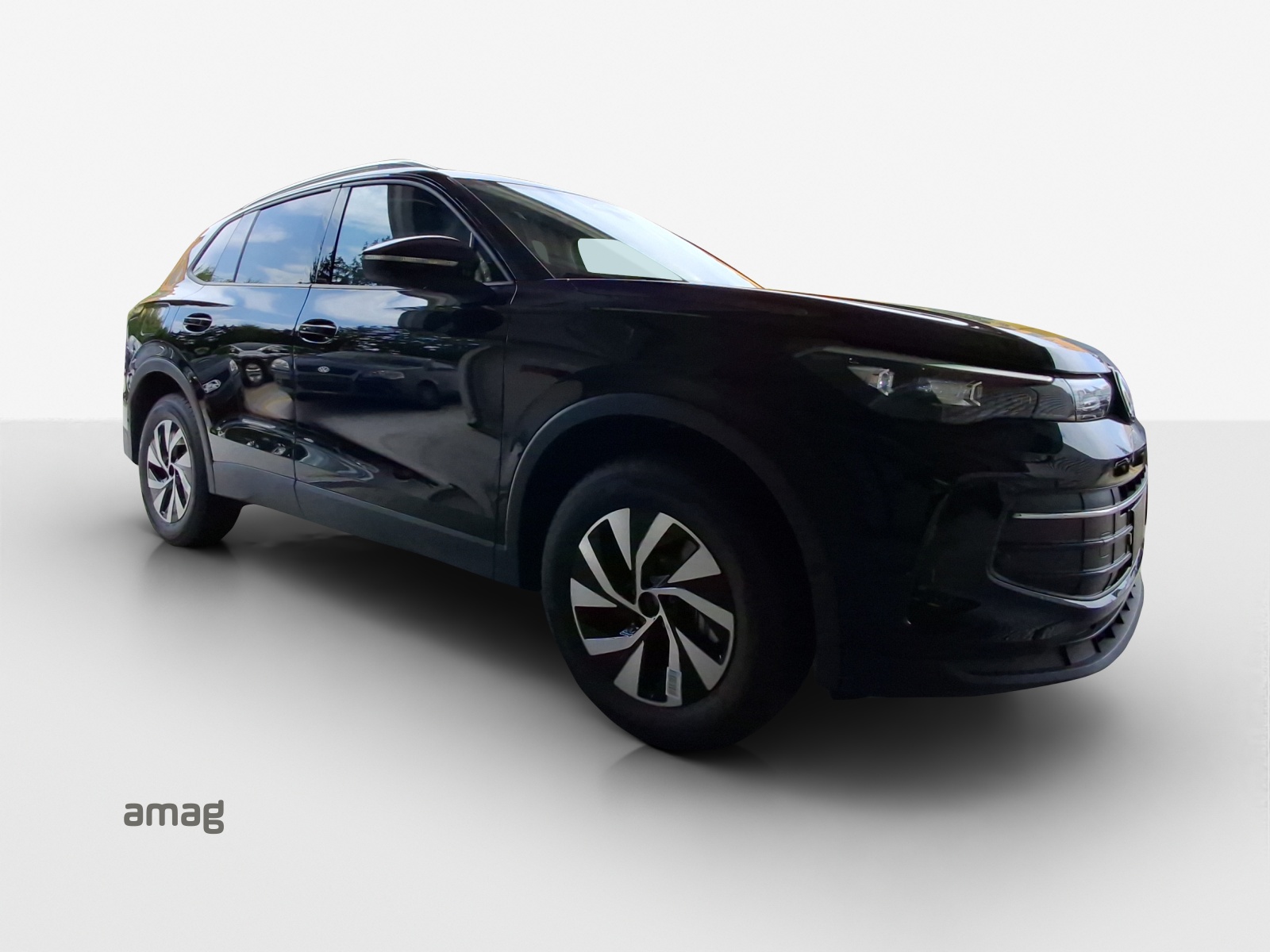 VW Tiguan 2.0 TSI DSG United 4Motion-image-5