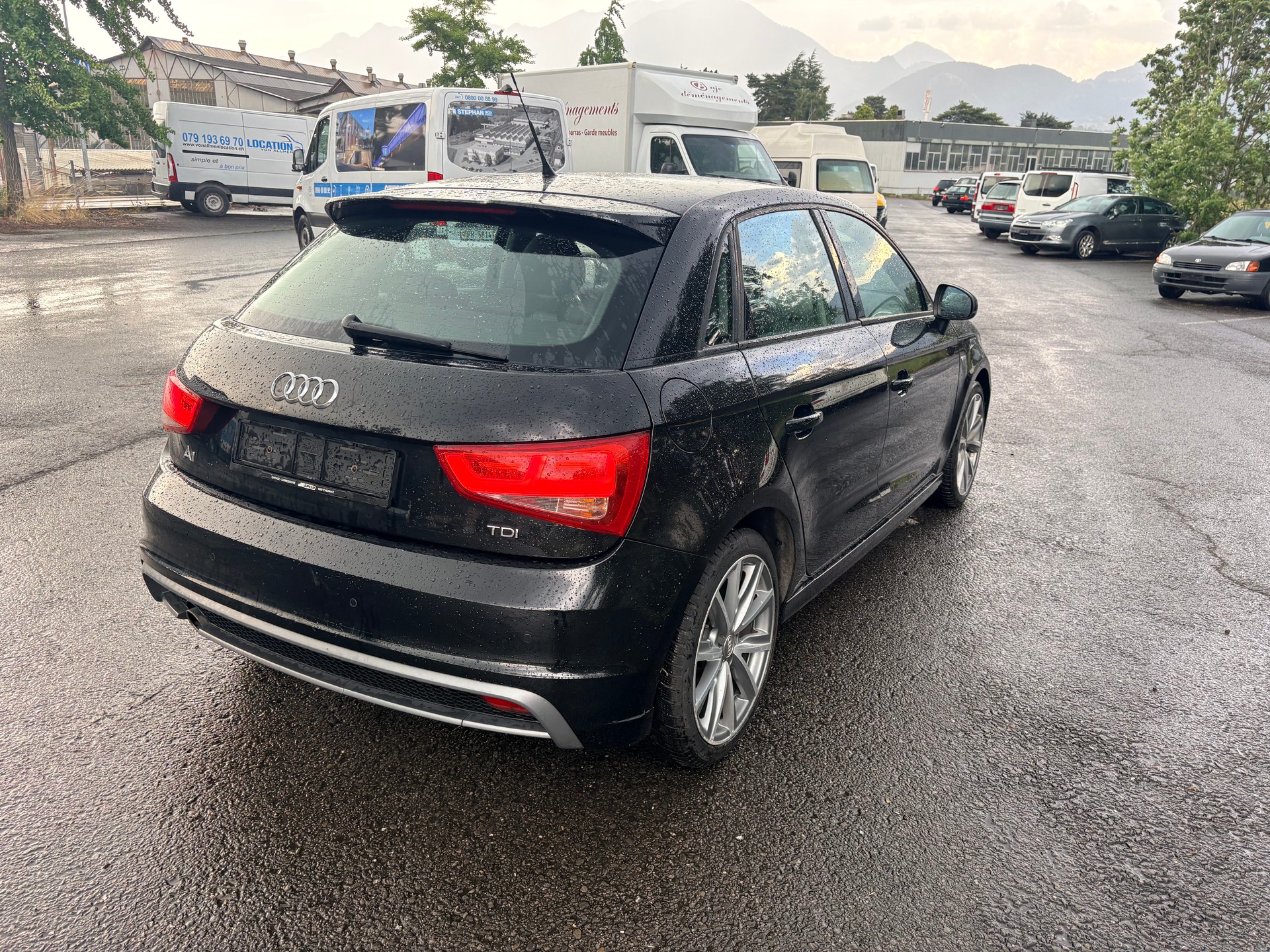 AUDI A1 Sportback 1.6 TDI Ambition-image-1