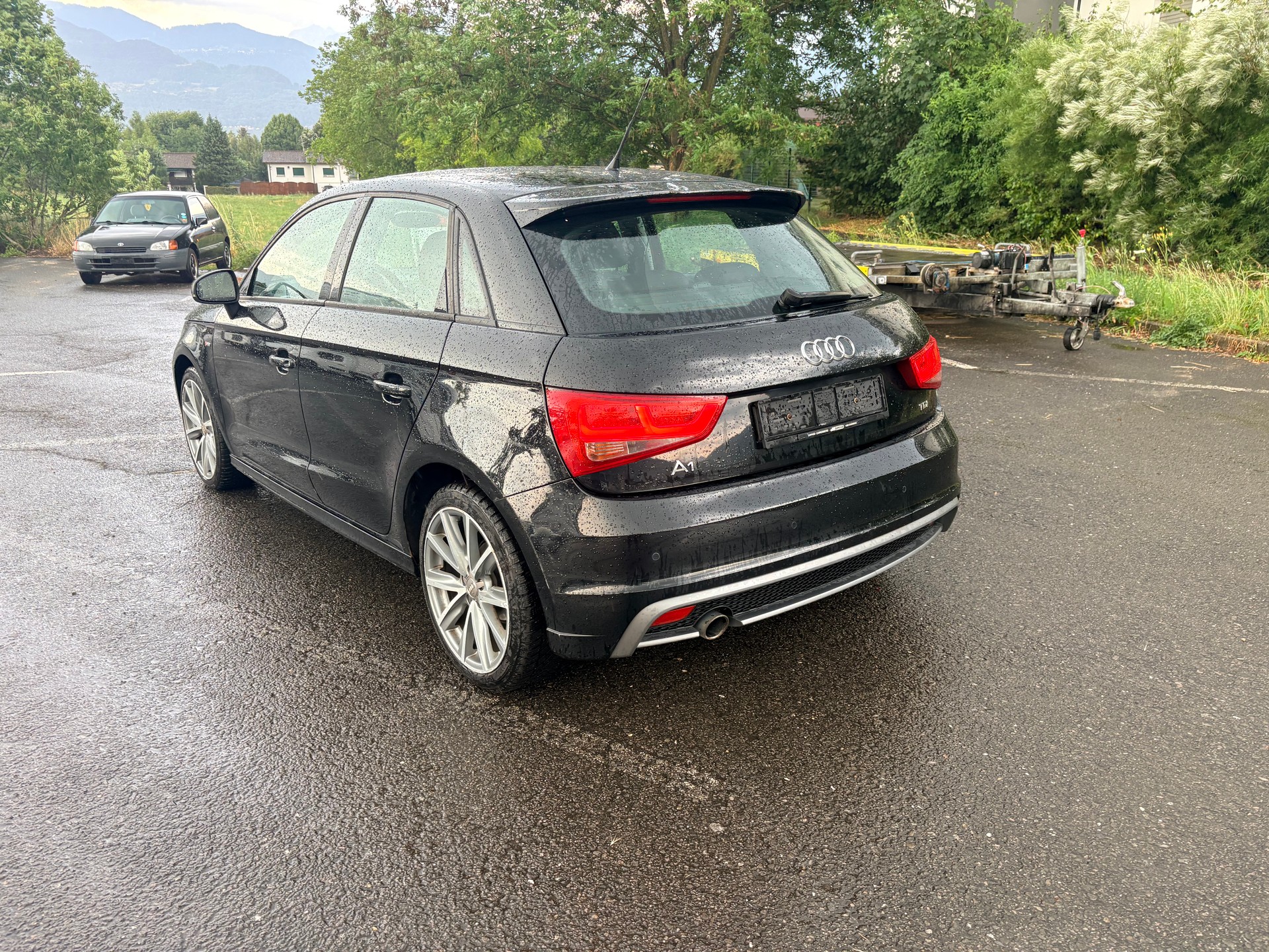AUDI A1 Sportback 1.6 TDI Ambition-image-2