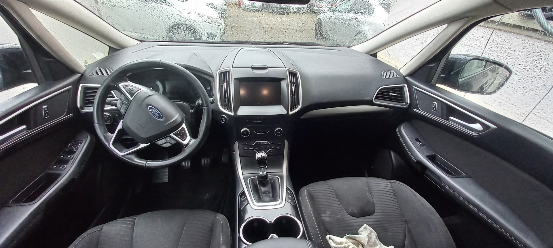 FORD S-Max 2.0 TDCi Titanium AWD-image-13