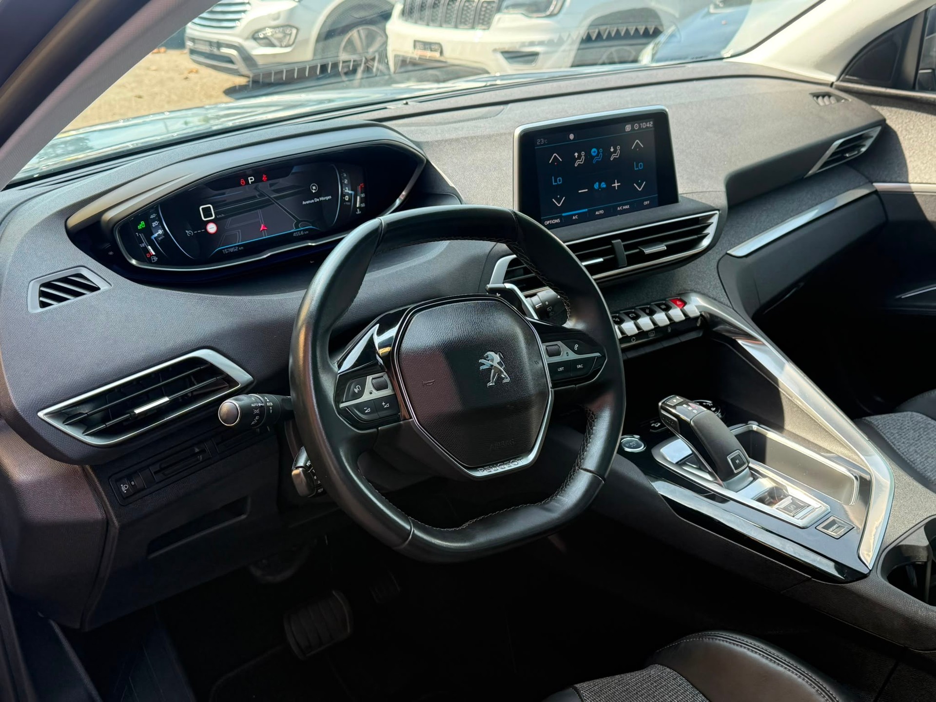 PEUGEOT 3008 1.6 BlueHDi Active EAT-image-12
