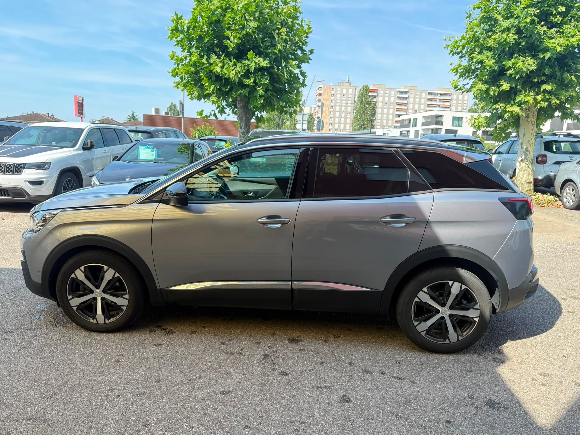 PEUGEOT 3008 1.6 BlueHDi Active EAT-image-6